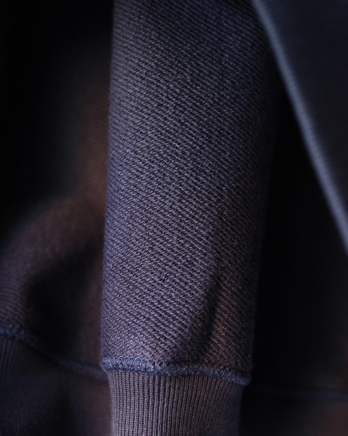 HUGE SWEAT SHORT ORGANIC COTTON HEAVY FLEECE "D.NAVY"