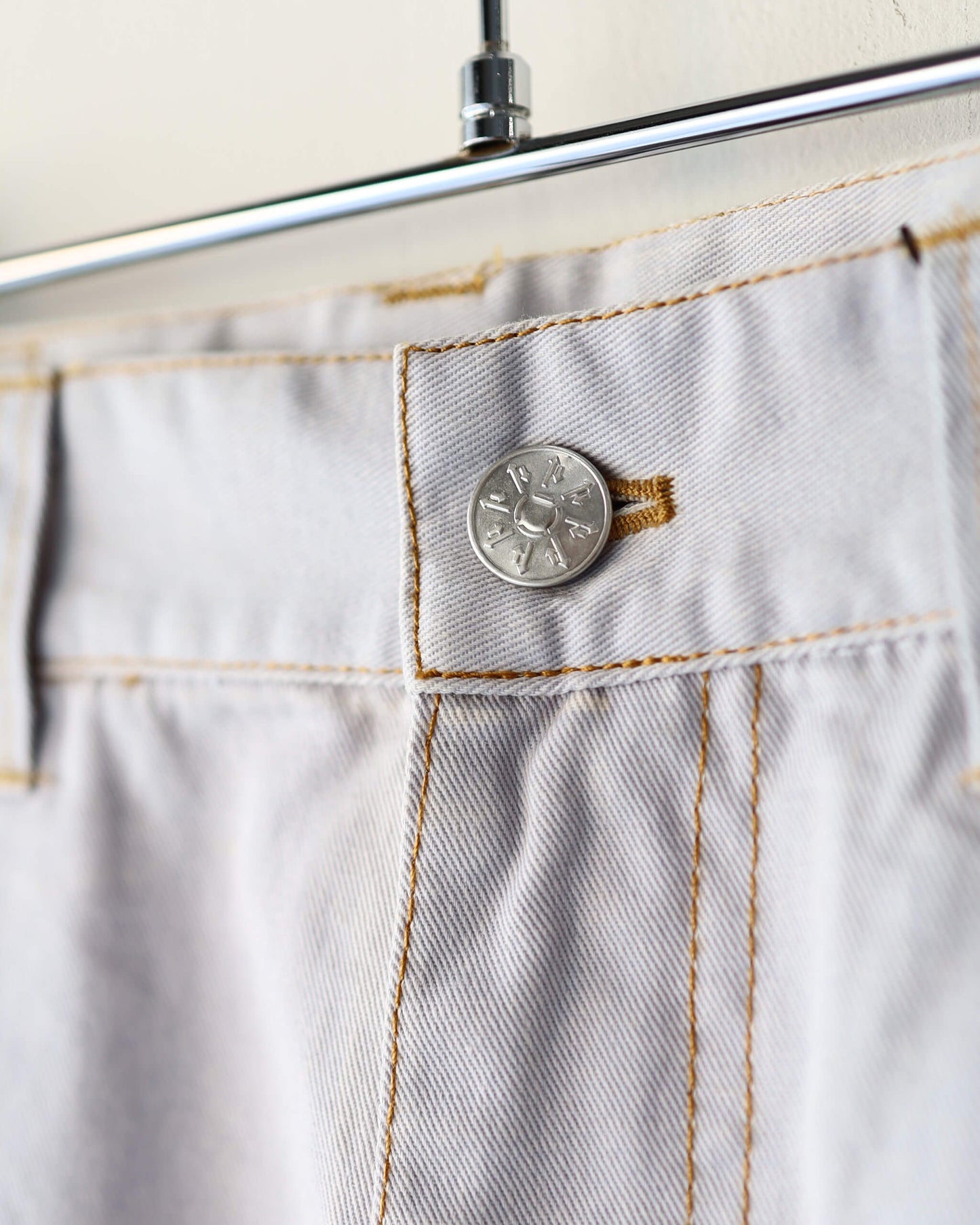 6 POCKET JEANS HEAT-REACT STRAIGHT "SAX"