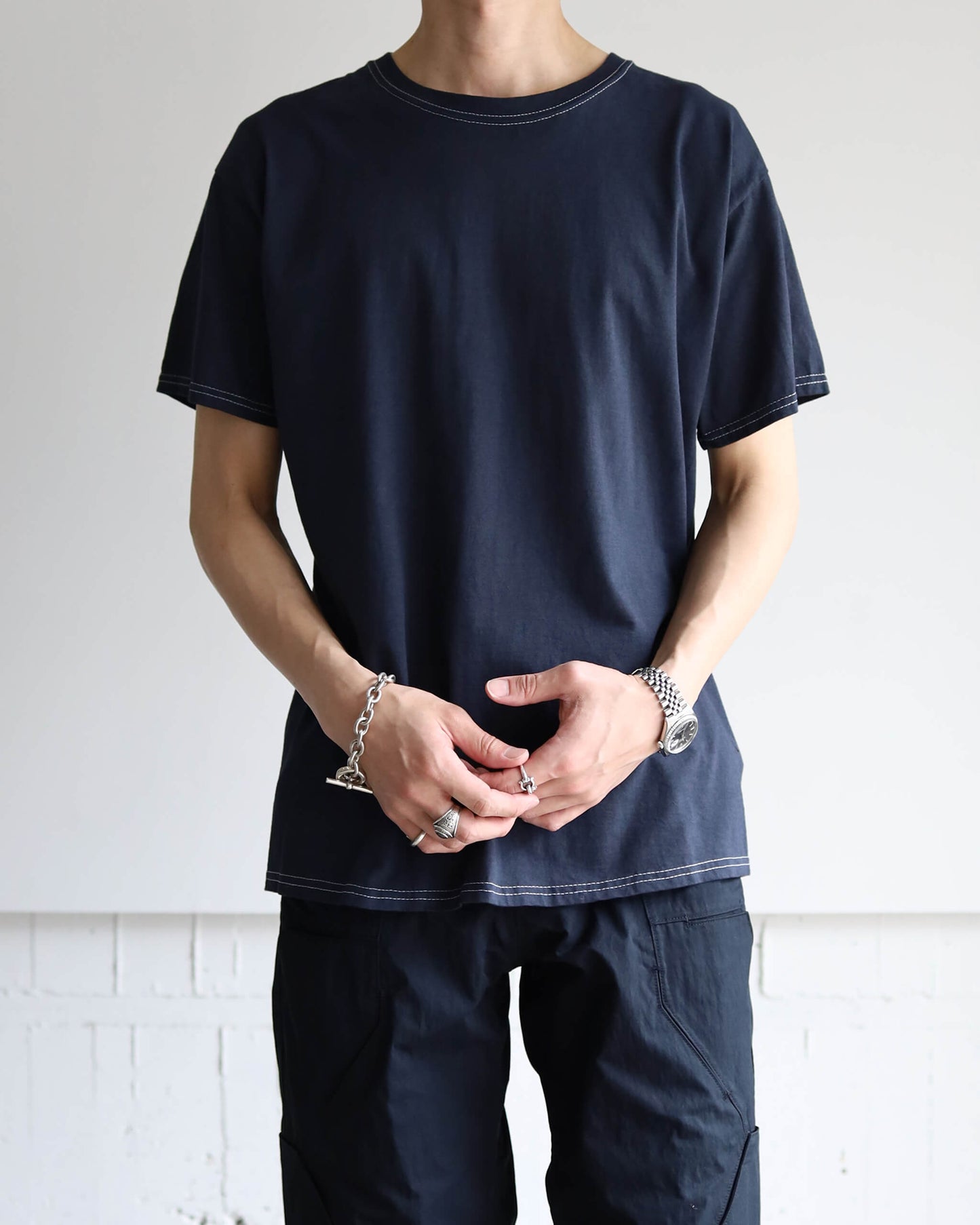 T-SHIRT [ X BRACKETS ] "BLACK"