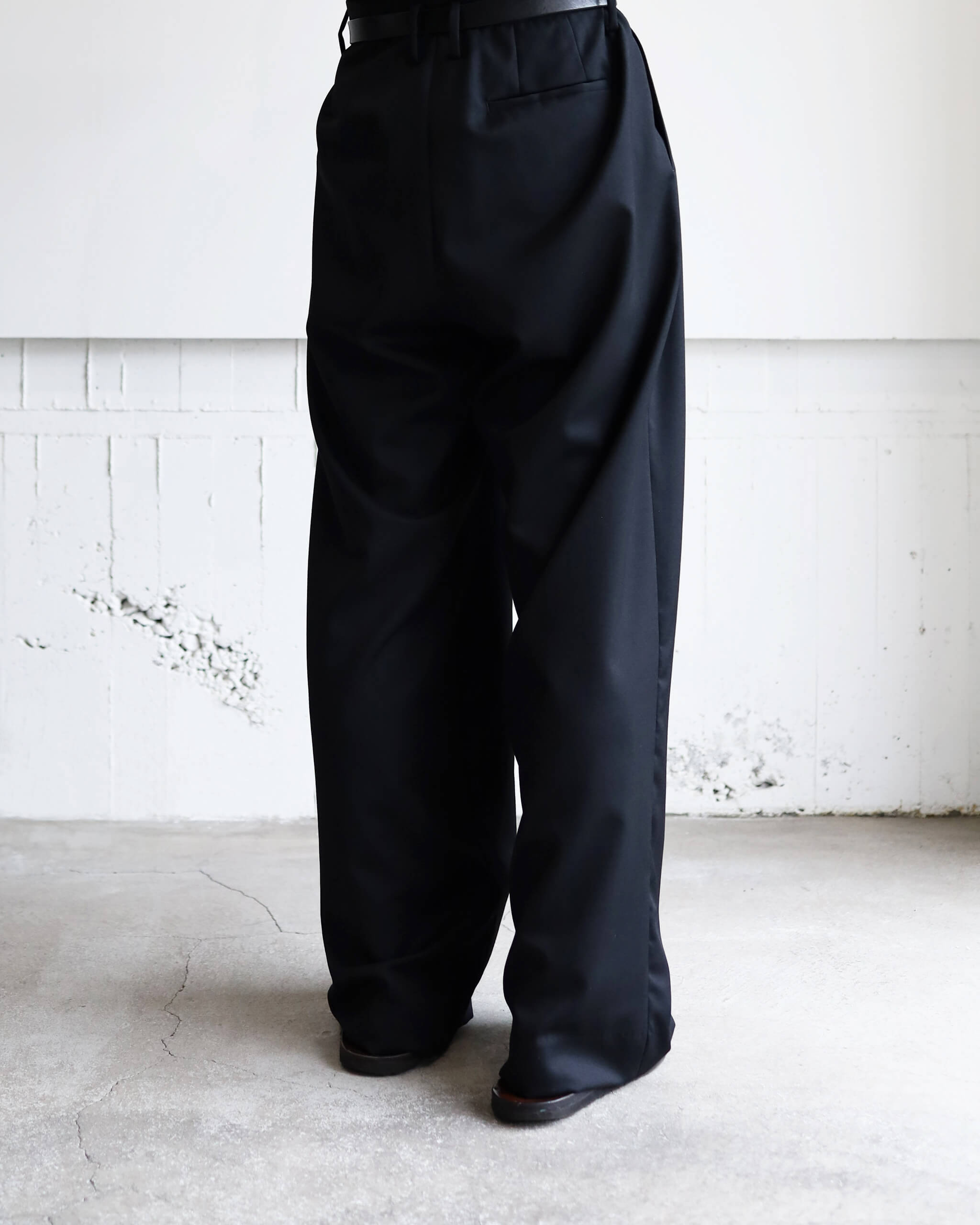 nakedgauge WOOL GABARDINE 3PLEAT WIDE SLACKS 
