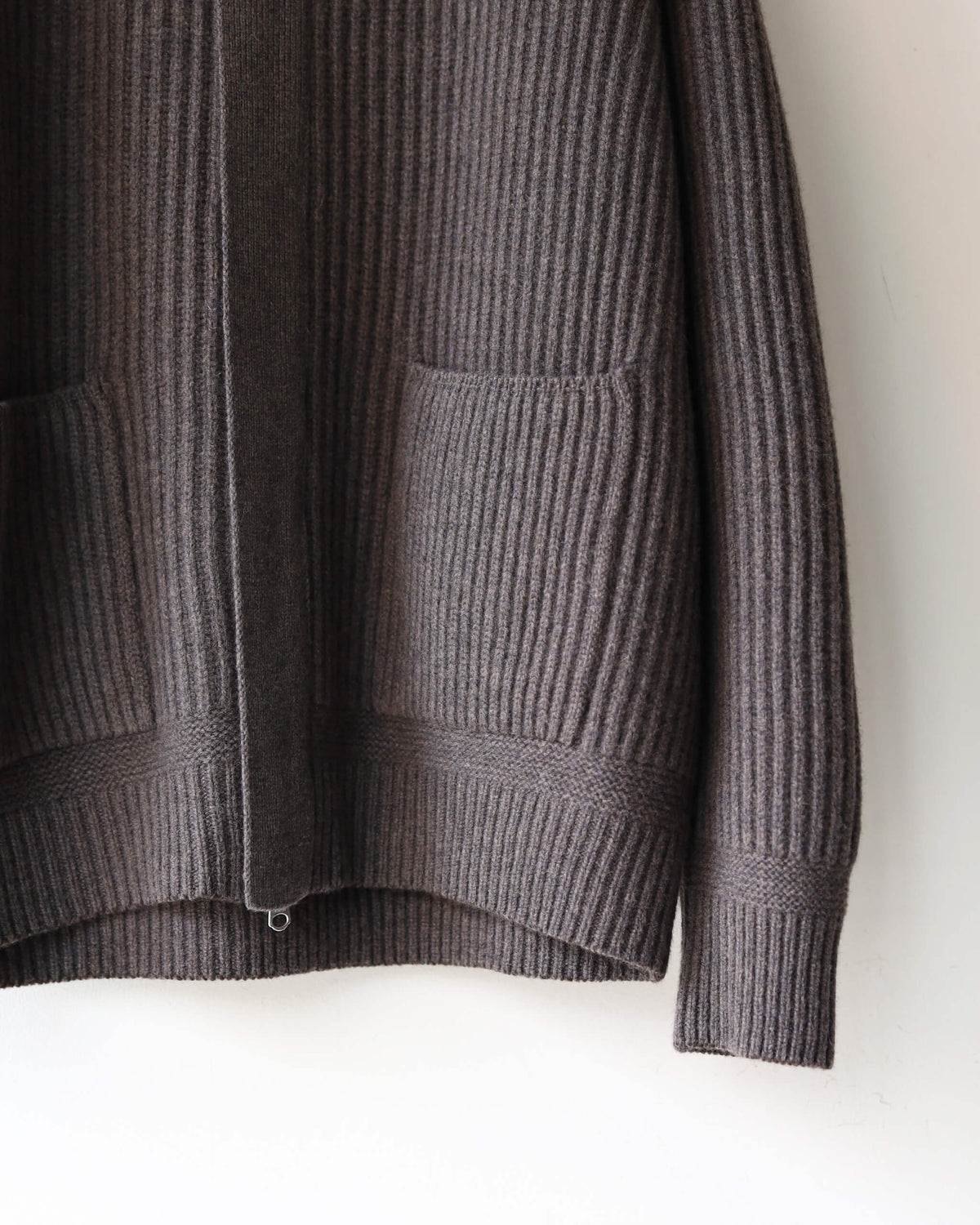 FULL CARDIGAN STITCH HIGH NECK ZIP JACKET "SHADOW"