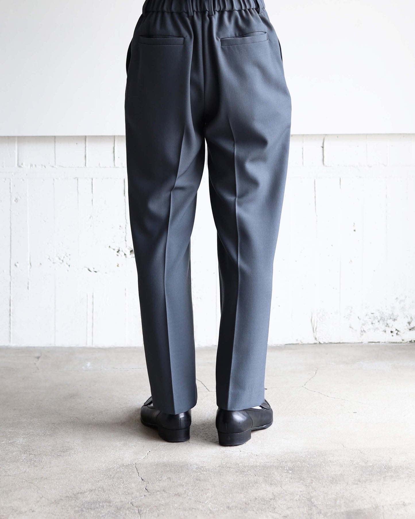 FLAT TAPERED TROUSERS ORGANIC WOOL SURVIVAL CLOTH®︎ "DOLPHIN GRAY"