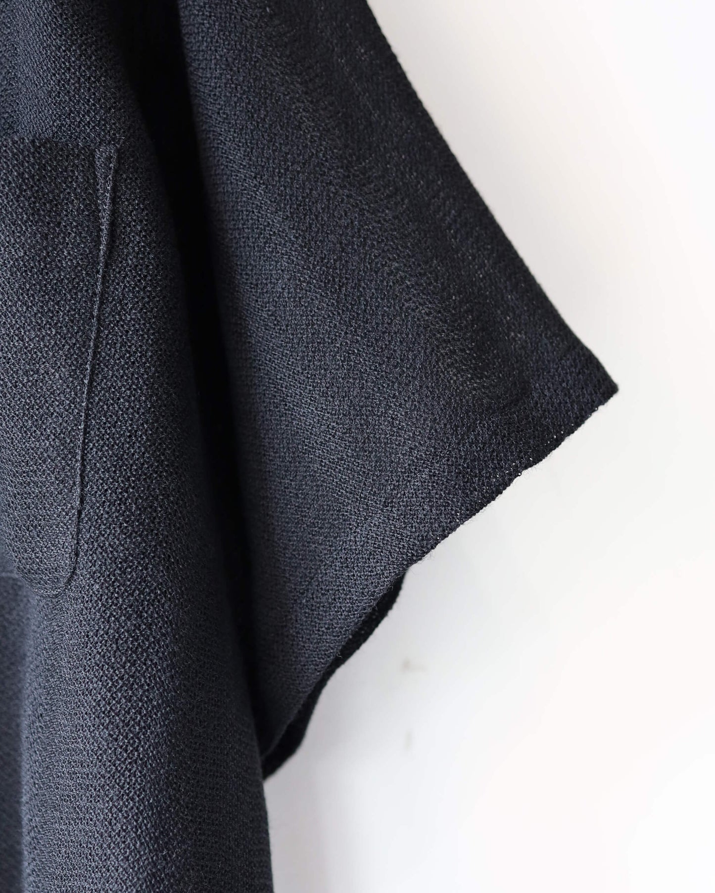 NEW OPEN COLLAR S/S SHIRT ORGANIC WOOL RASCHEL "BLACK"