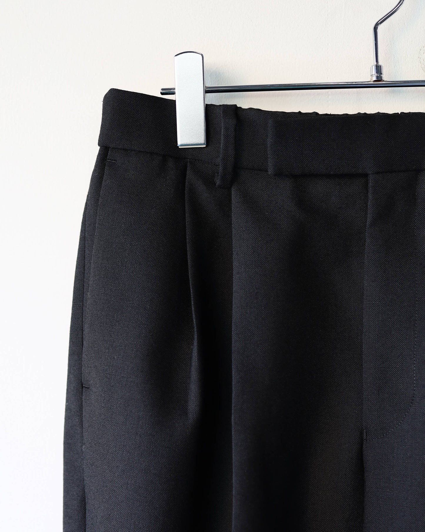 DOUBLE PLEATED CLASSIC WIDE TROUSERS HEAVY ORGANIC WOOL TROPICAL "BLACK"