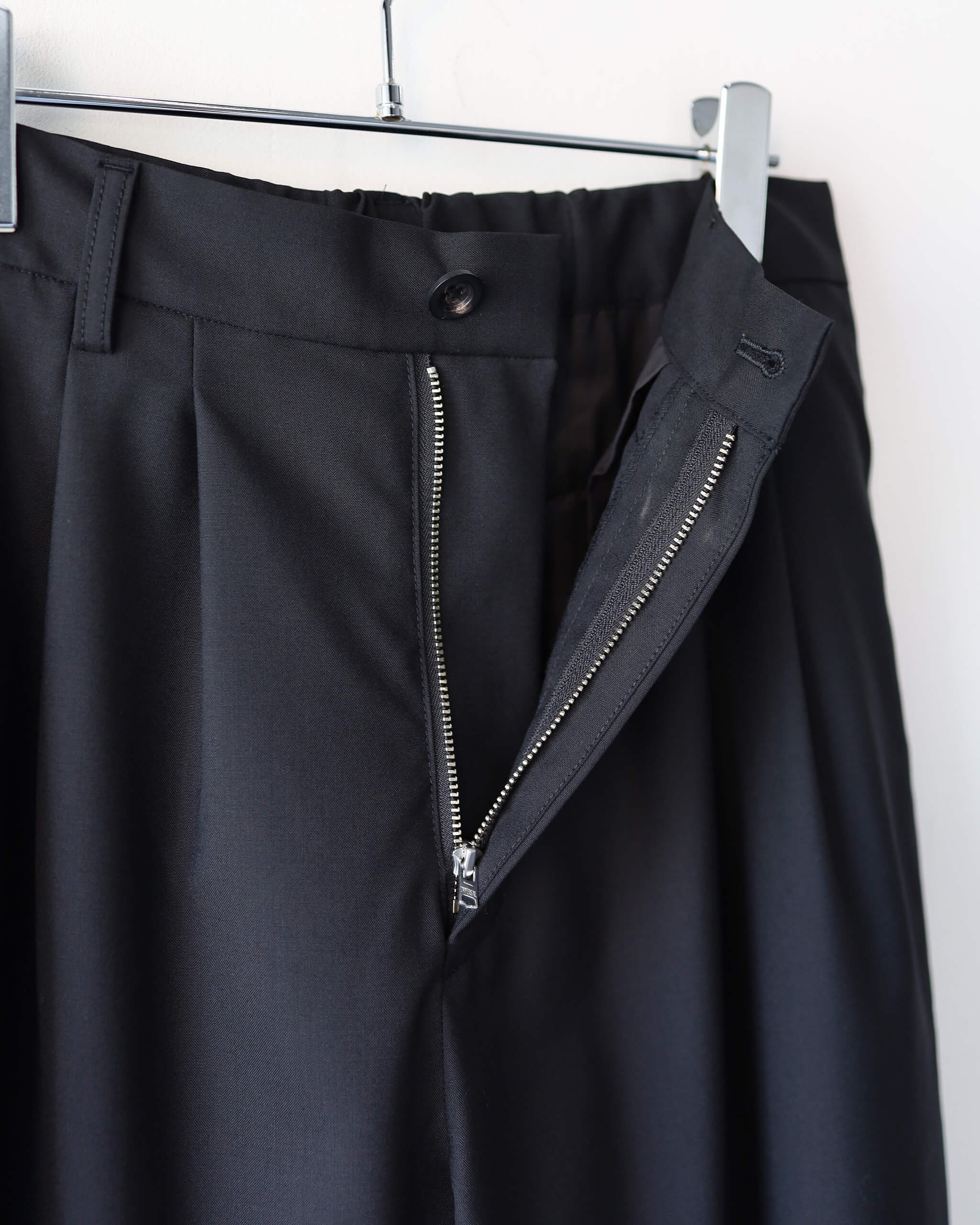 Afiit 3 TUCK SLACKS Afiit 3 TUCK SLACKS