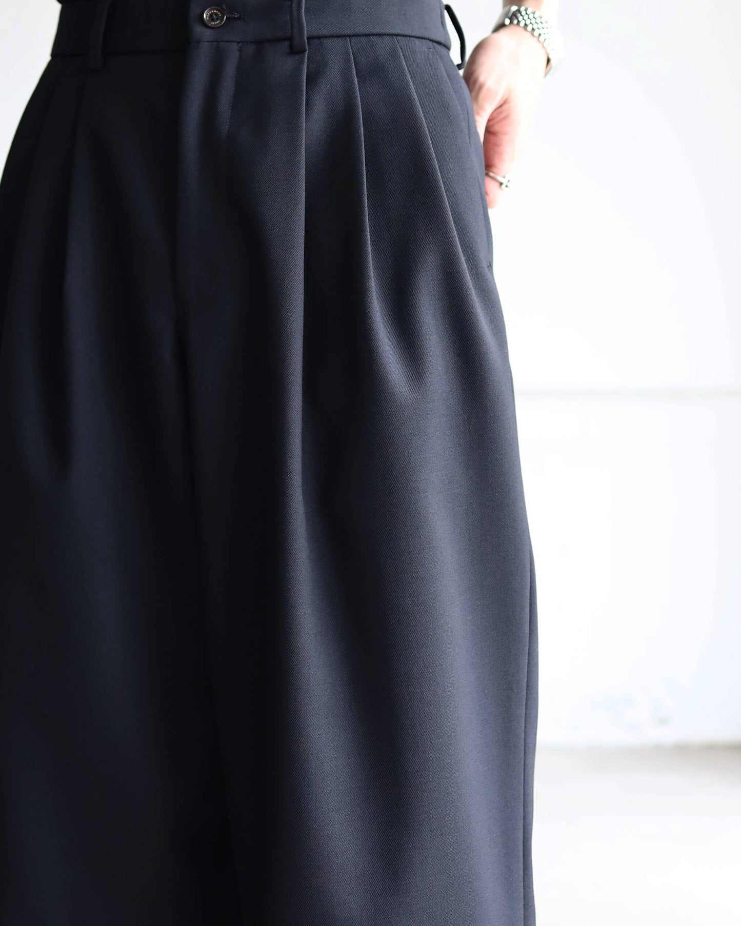 TRIPLE PLEATED WIDE TROUSERS ORGANIC WOOL SURVIVAL CLOTH®︎ "BLACK"