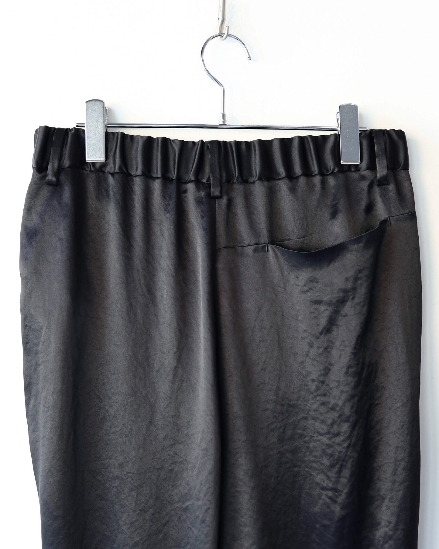 V-SATIN 2T SLACKS "BLACK"