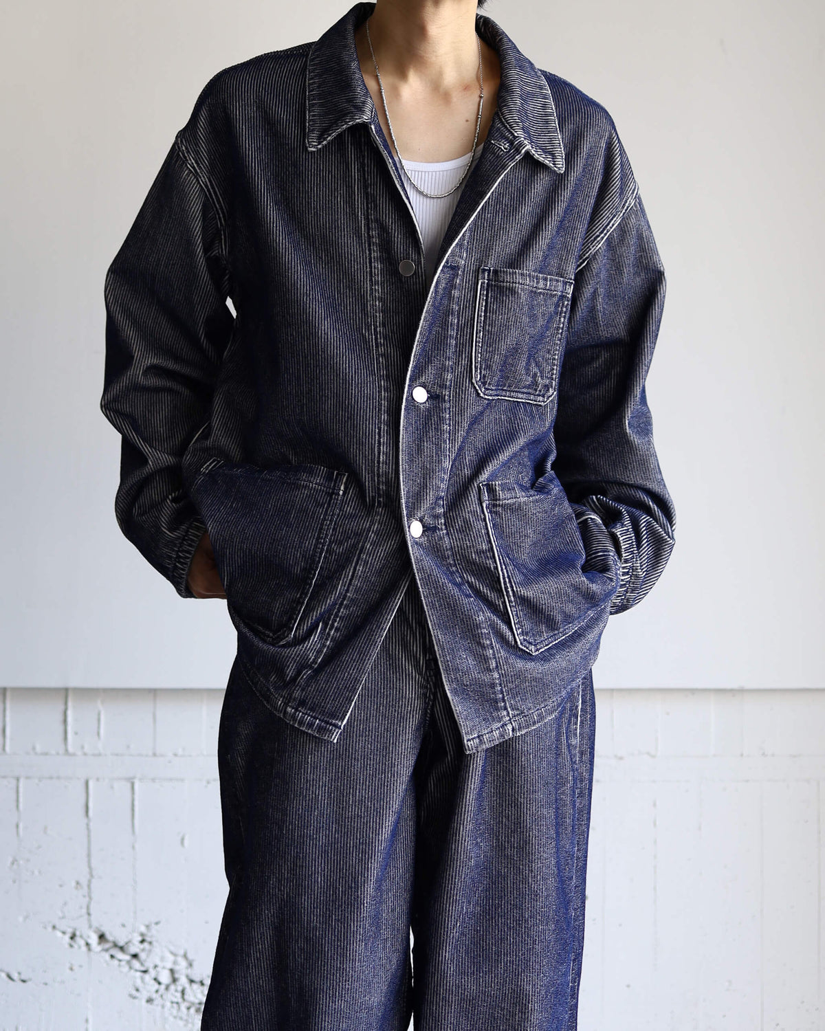 FLOCKY CORDUROY WORK JACKET "LIGHT GREY × NAVY"