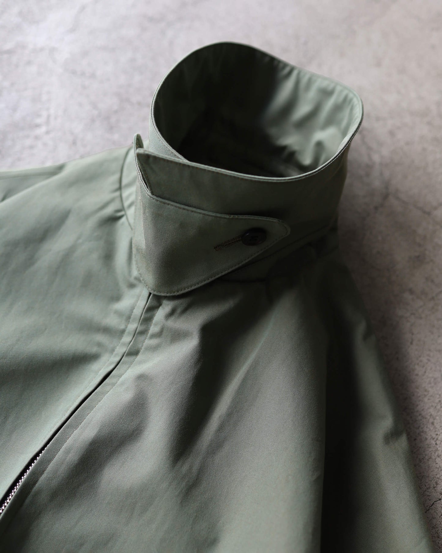 WIDE SPORTS JACKET ORGANIC COTTON LIGHT ALL WEATHER CLOTH "MOS GREEN"