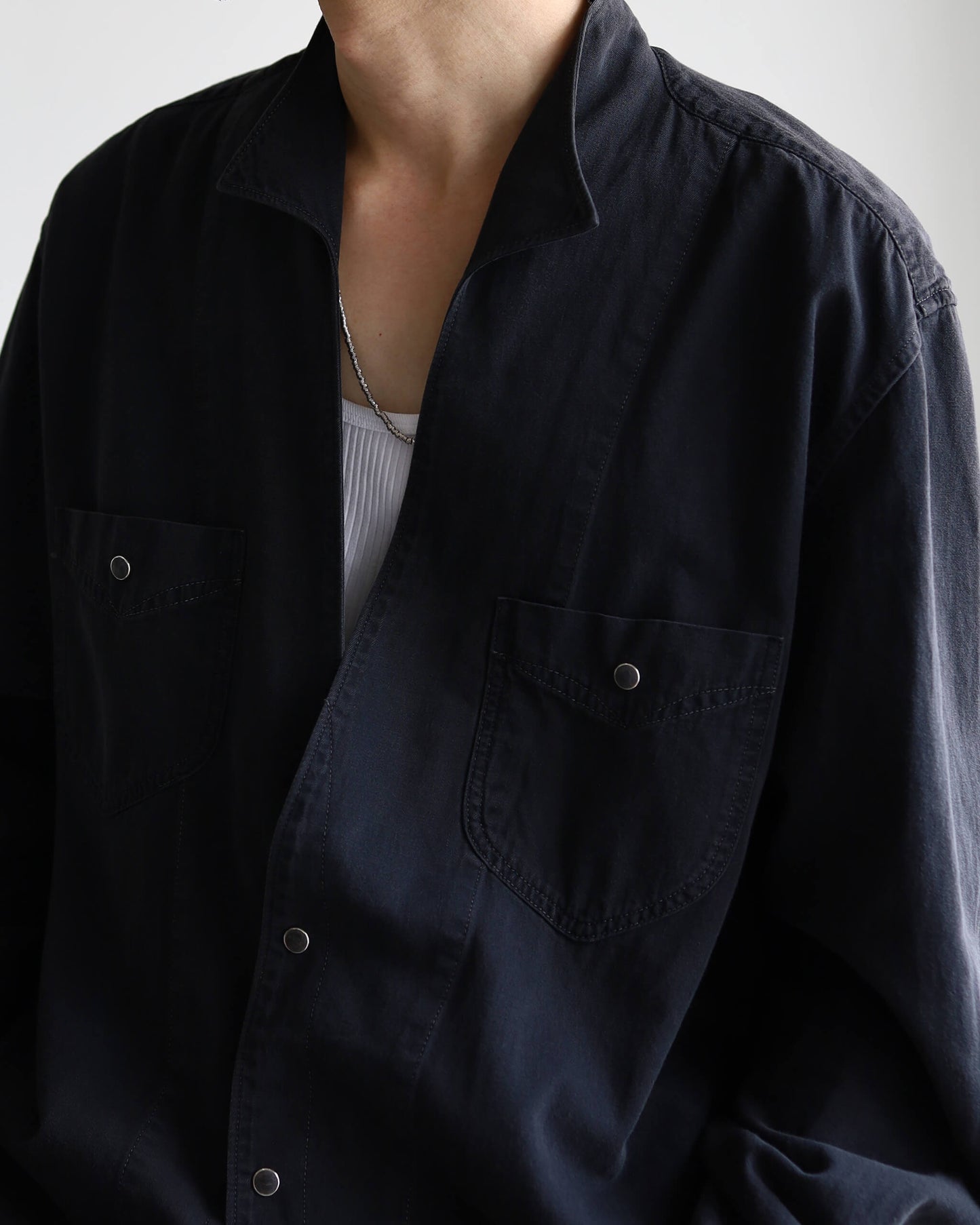 5.5oz selvage DENIM WING COLLAR SHIRT "WASHED BLACK"