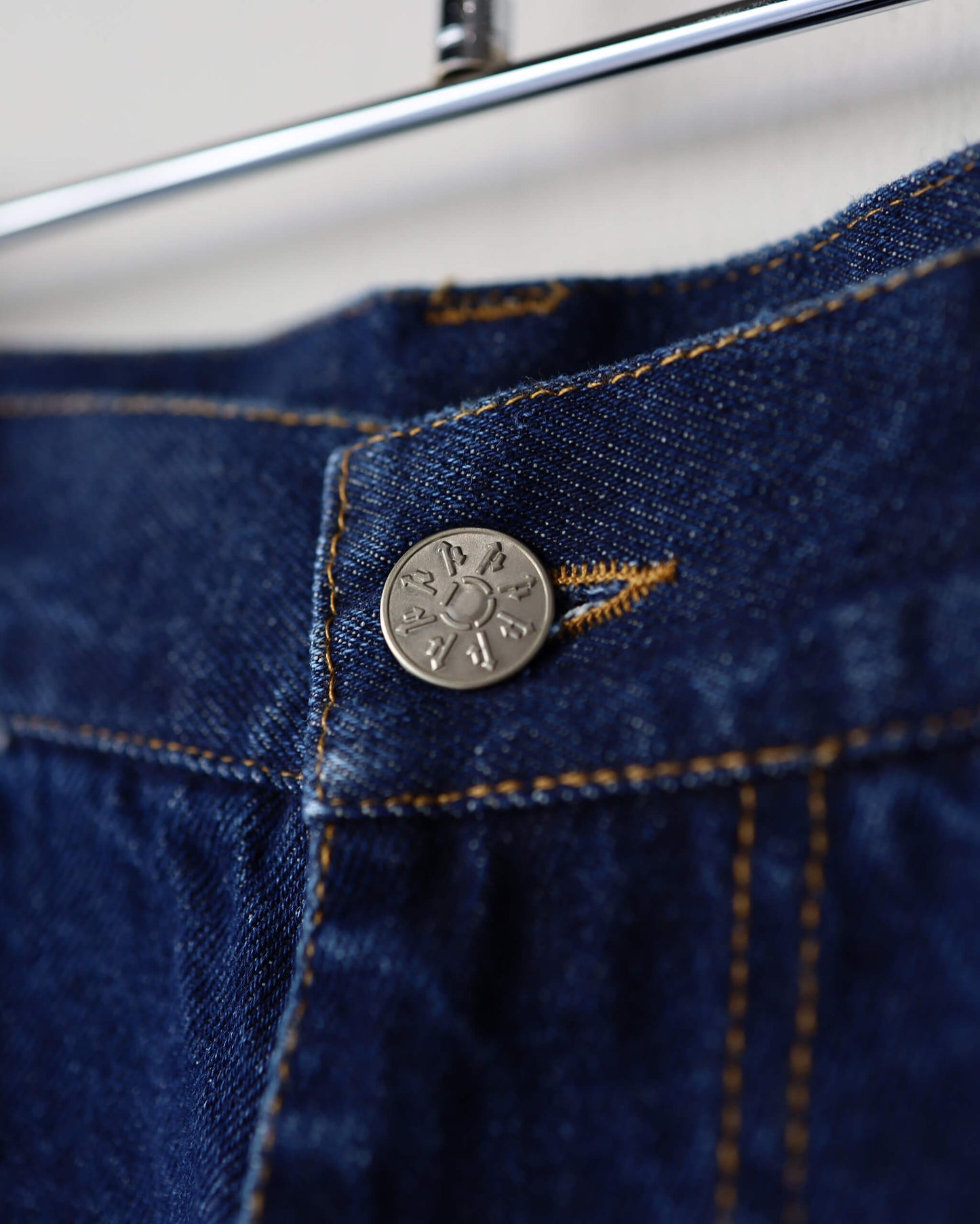 6 POCKET JEANS "BLUE"