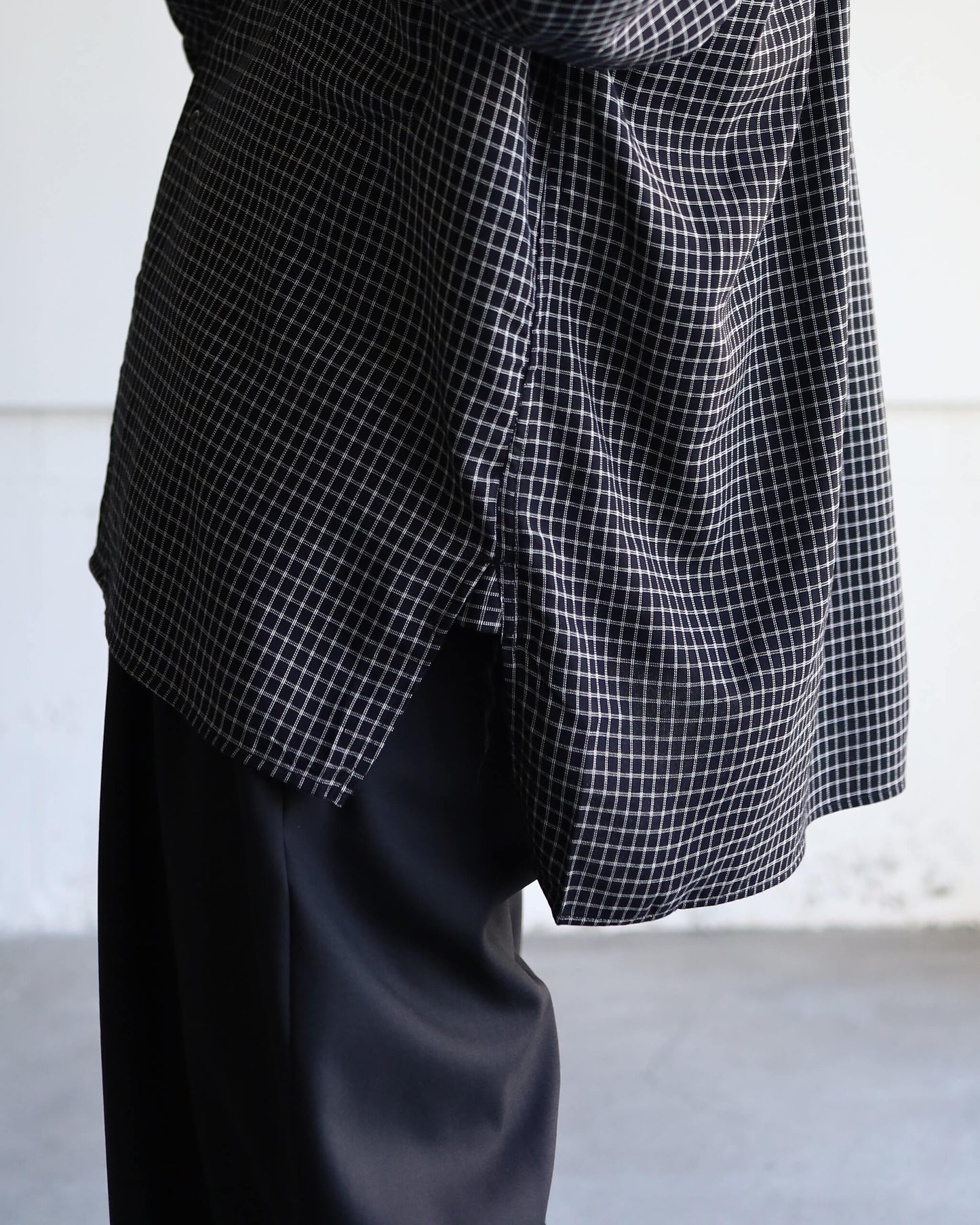 RAYON CHECK SHIRT "BLACK"