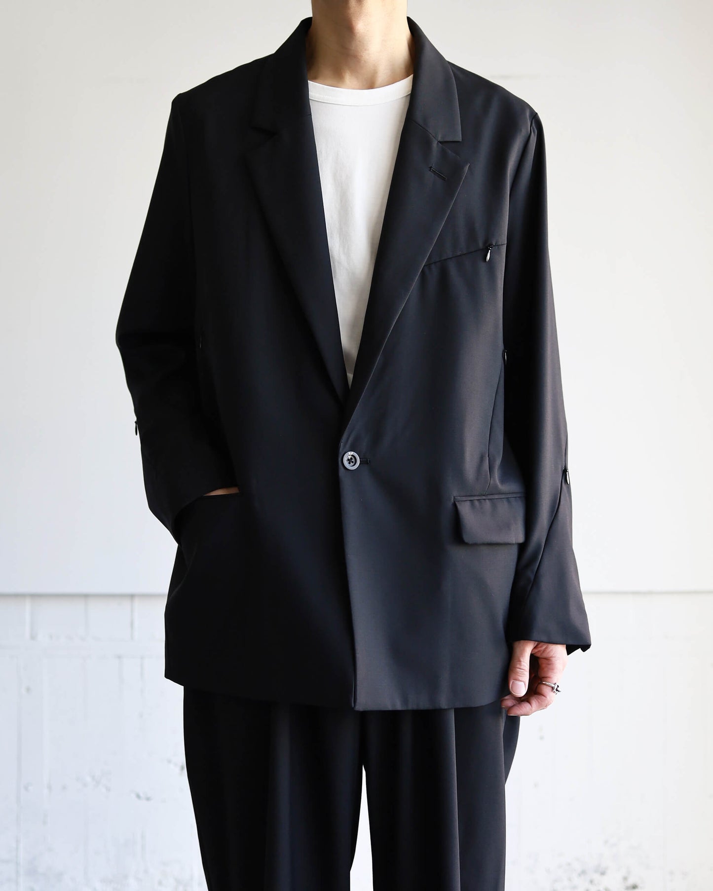 TAILORED JACKET "BLACK"