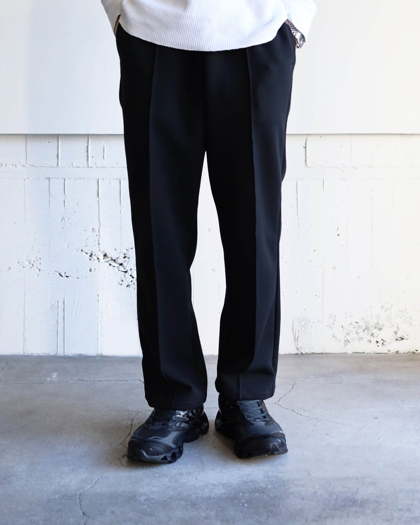 4S 2W SLACKS "BLACK"