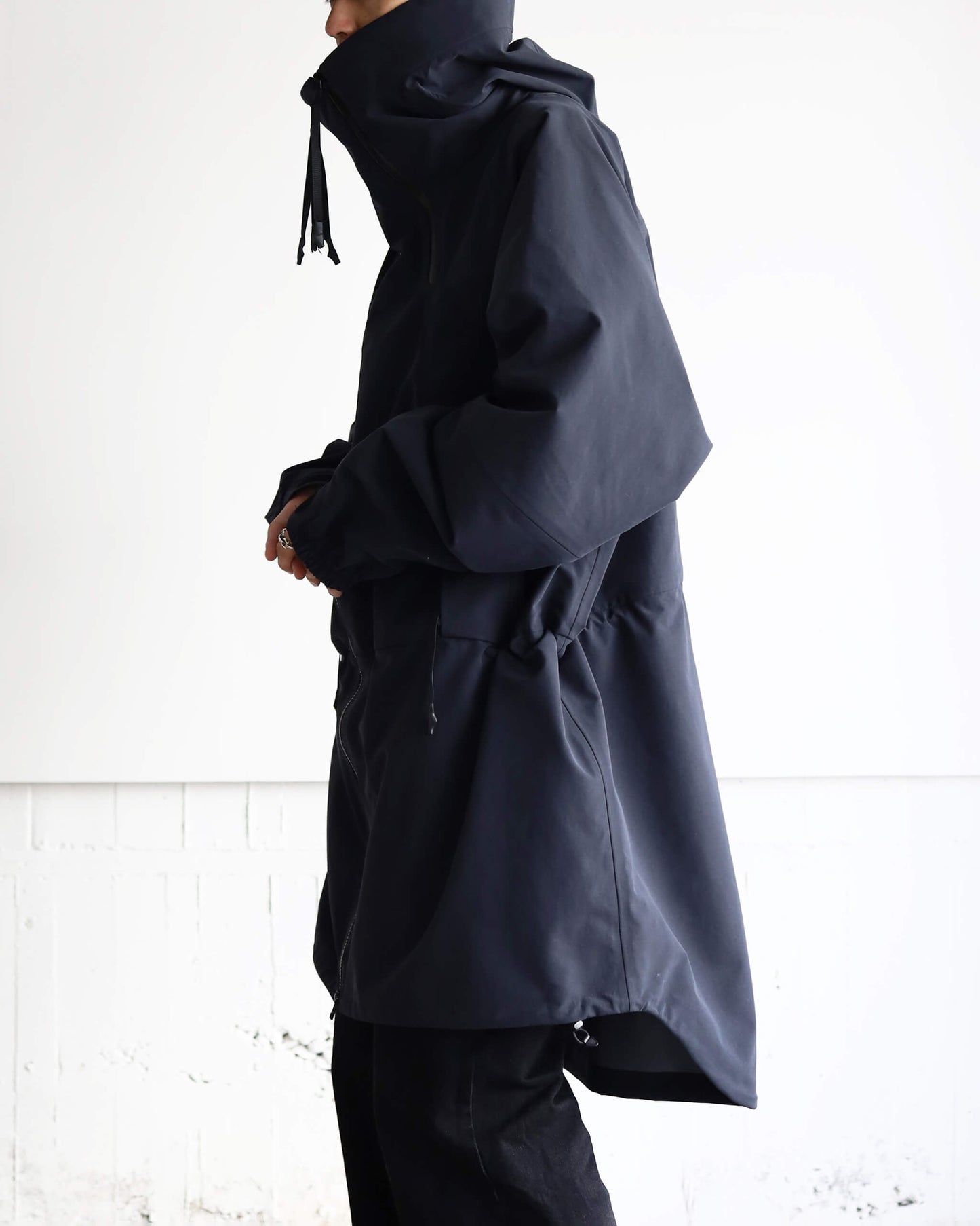 BREATHABLE WATERPROOF MONSTER PARKA "BLACK"