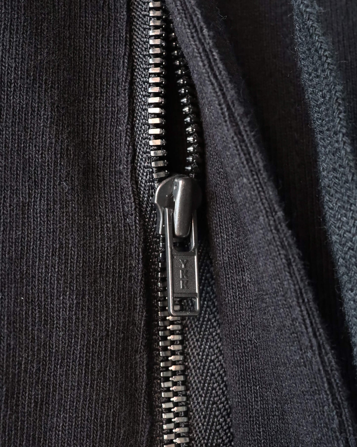 COTTON DENSE JERSEY / TRACK TROUSER "BLACK"
