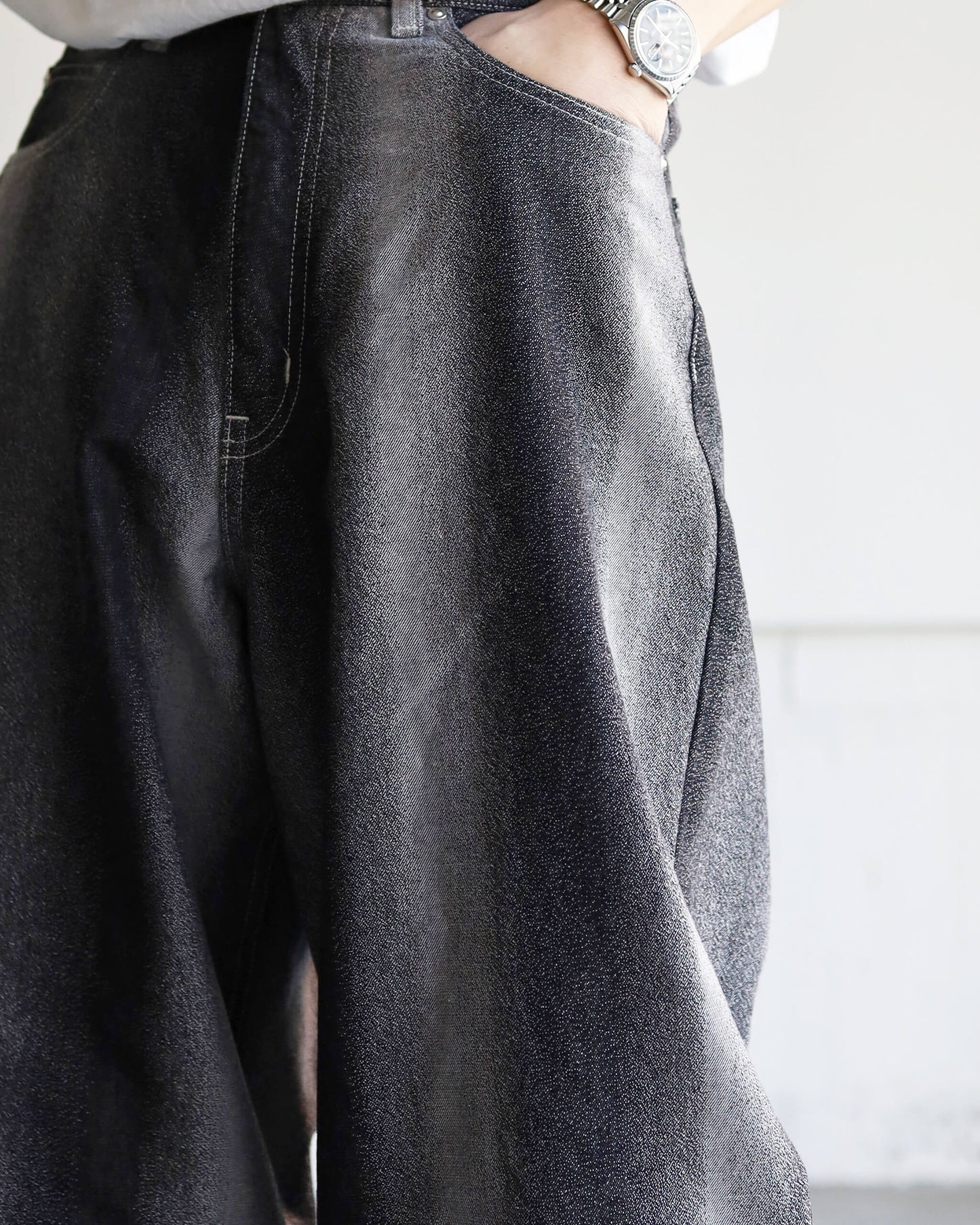 GRADATION DENIM PANTS (BUGGY) "BLACK"