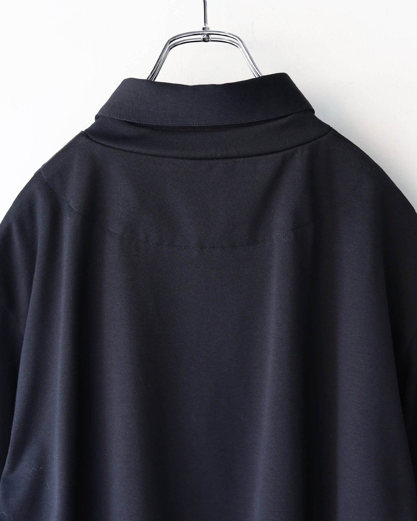 LAYERED S/S T-SHIRT "Bk"
