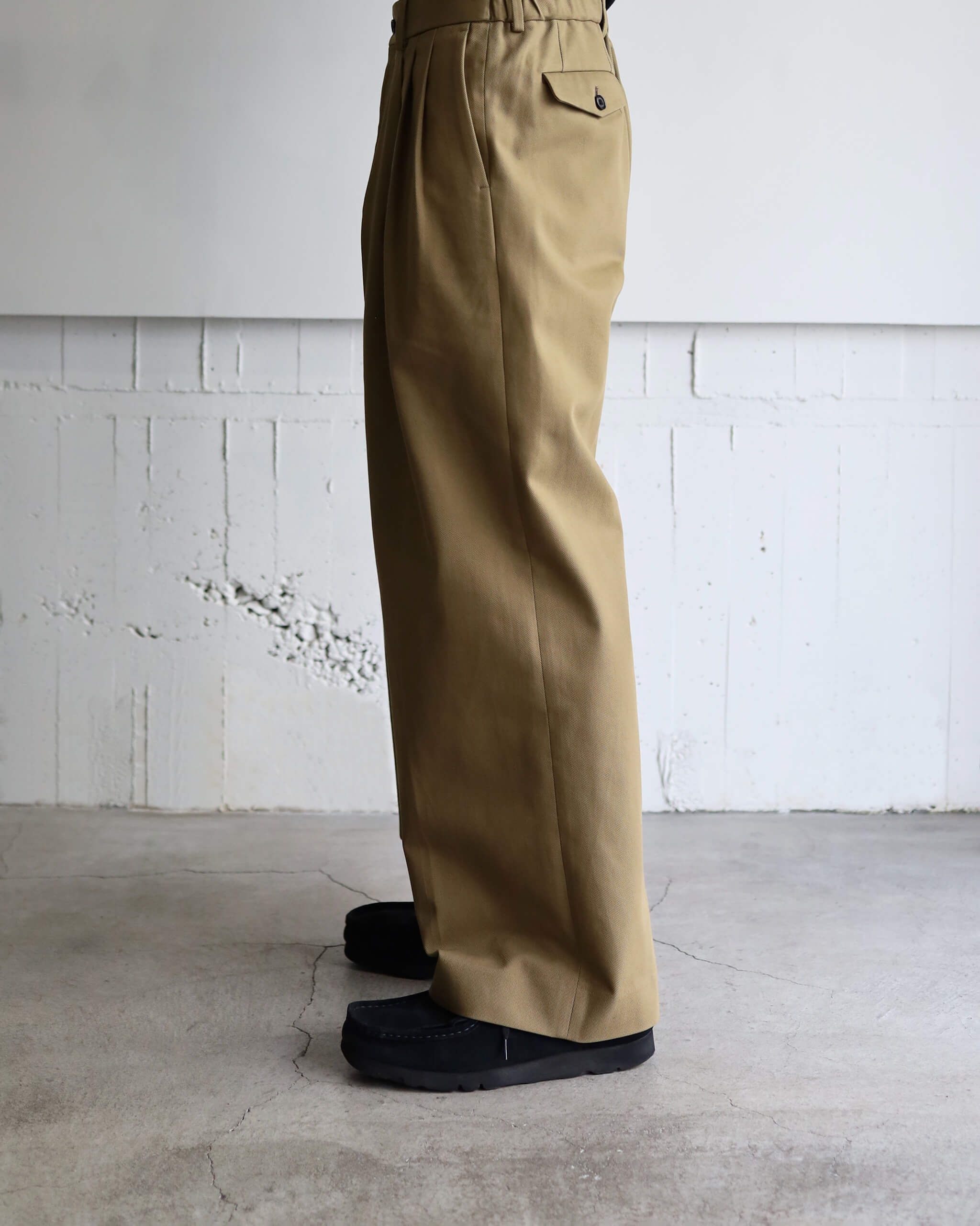 TRIPLE PLEATED WIDE TROUSERS ORGANIC COTTON SURVIVAL CLOTH 