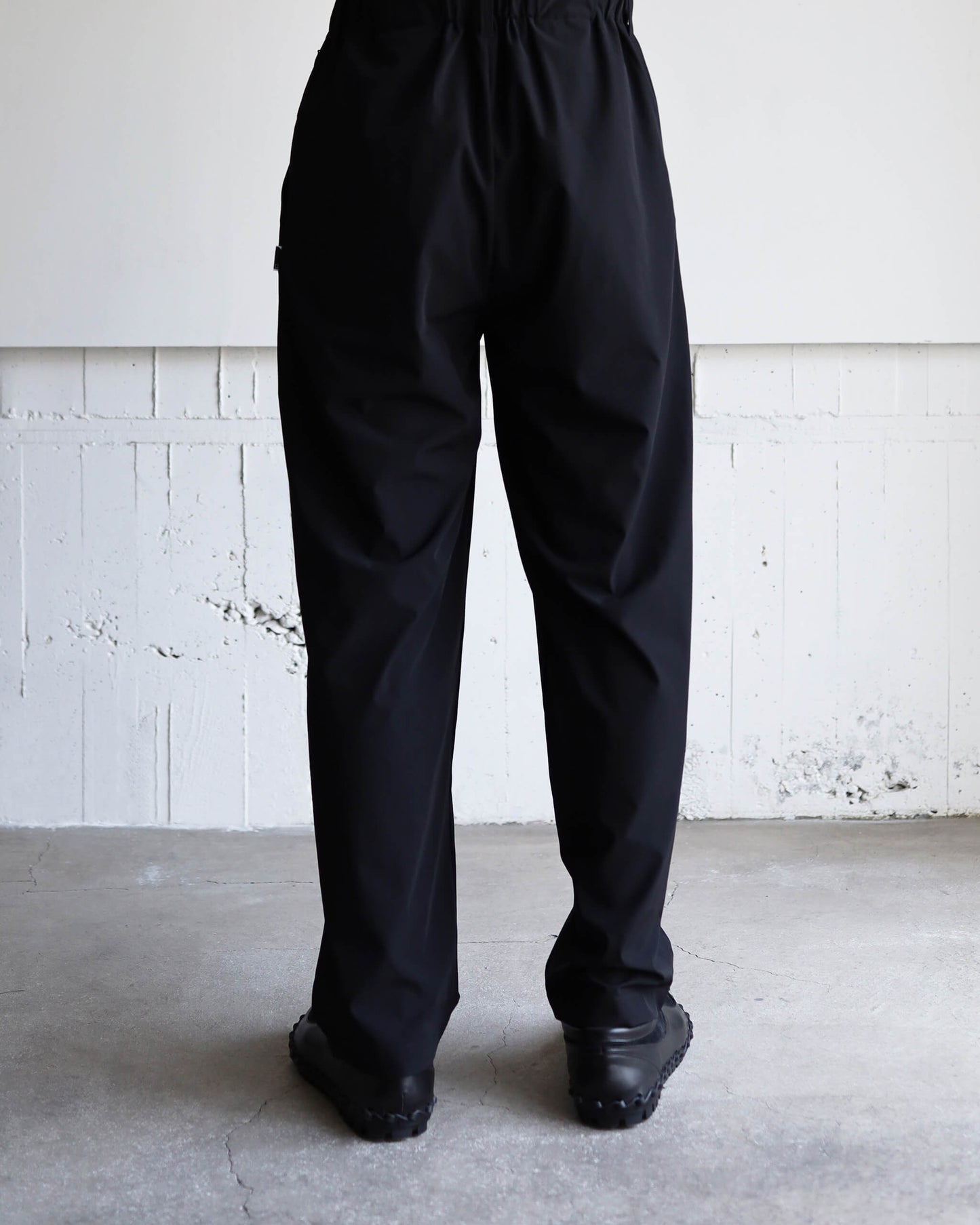 STRETCHY TROUSERS "BLACK"