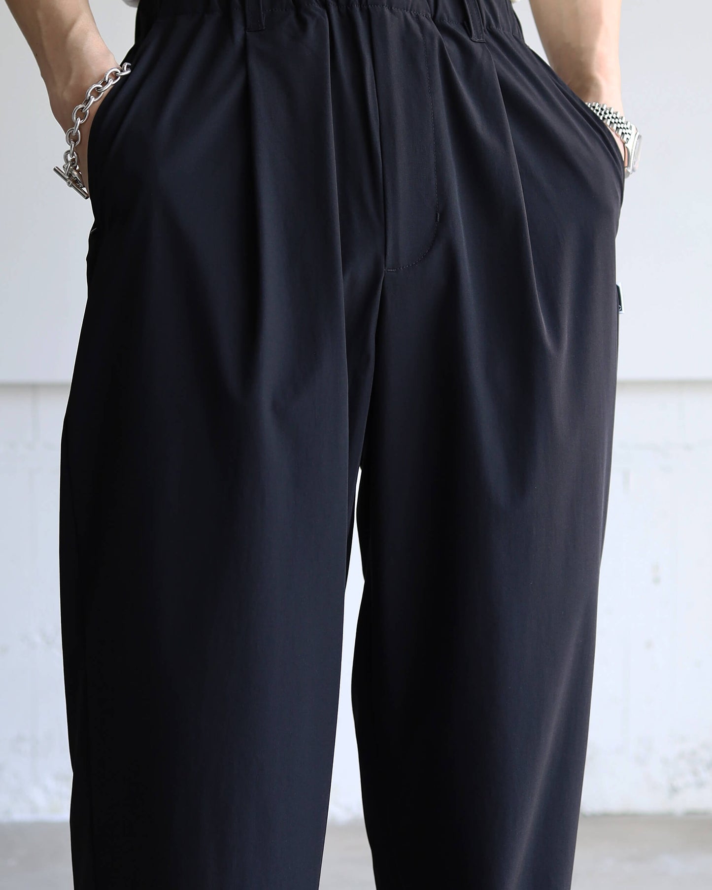 STRETCHY TROUSERS "BLACK"