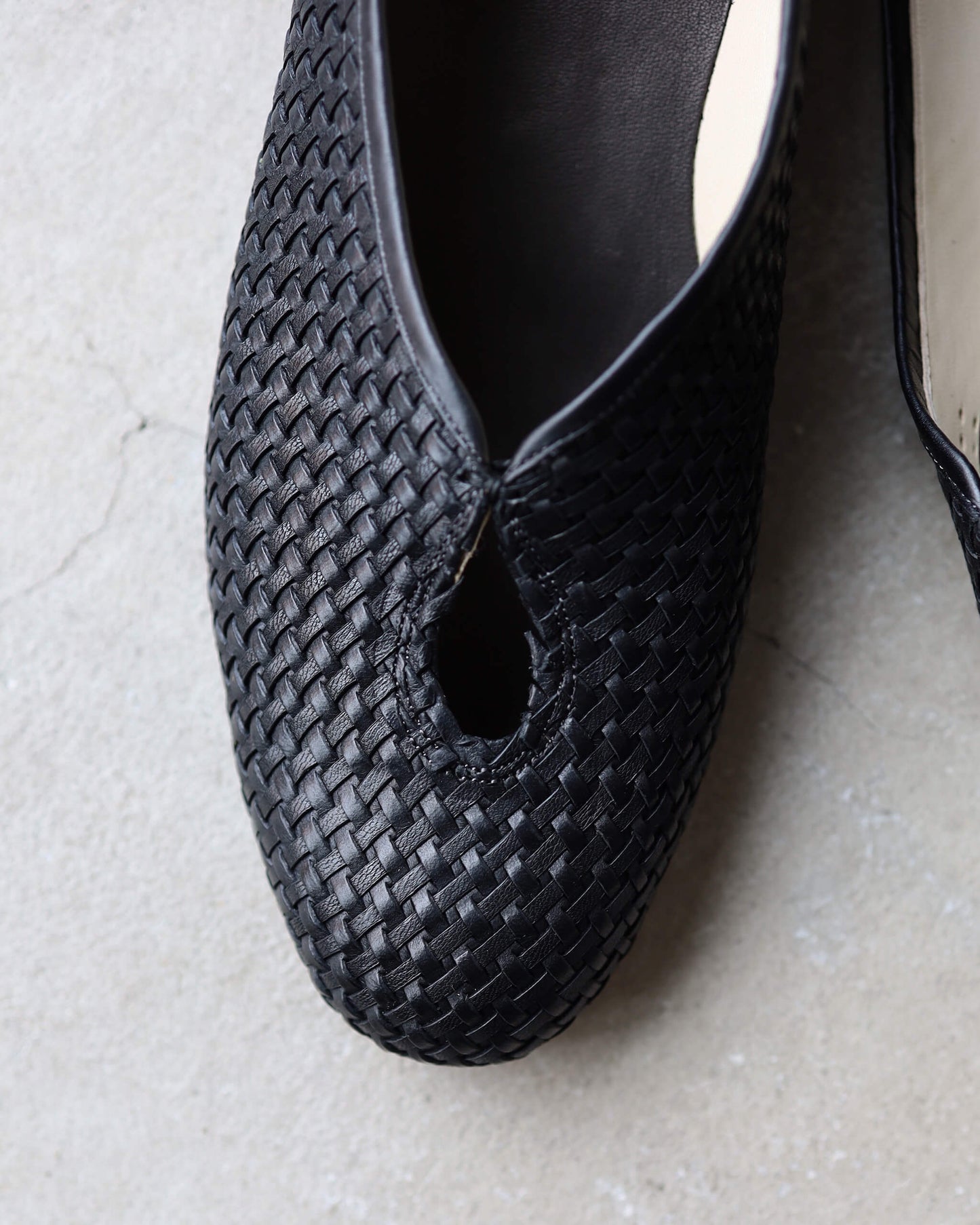 Tear Pumps - Mesh Ezojika "Black"