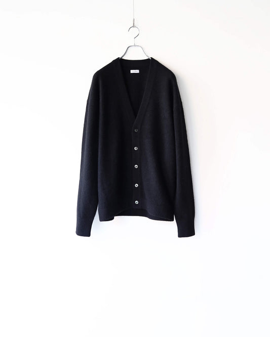 Innocent YAK Cardigan "Black"