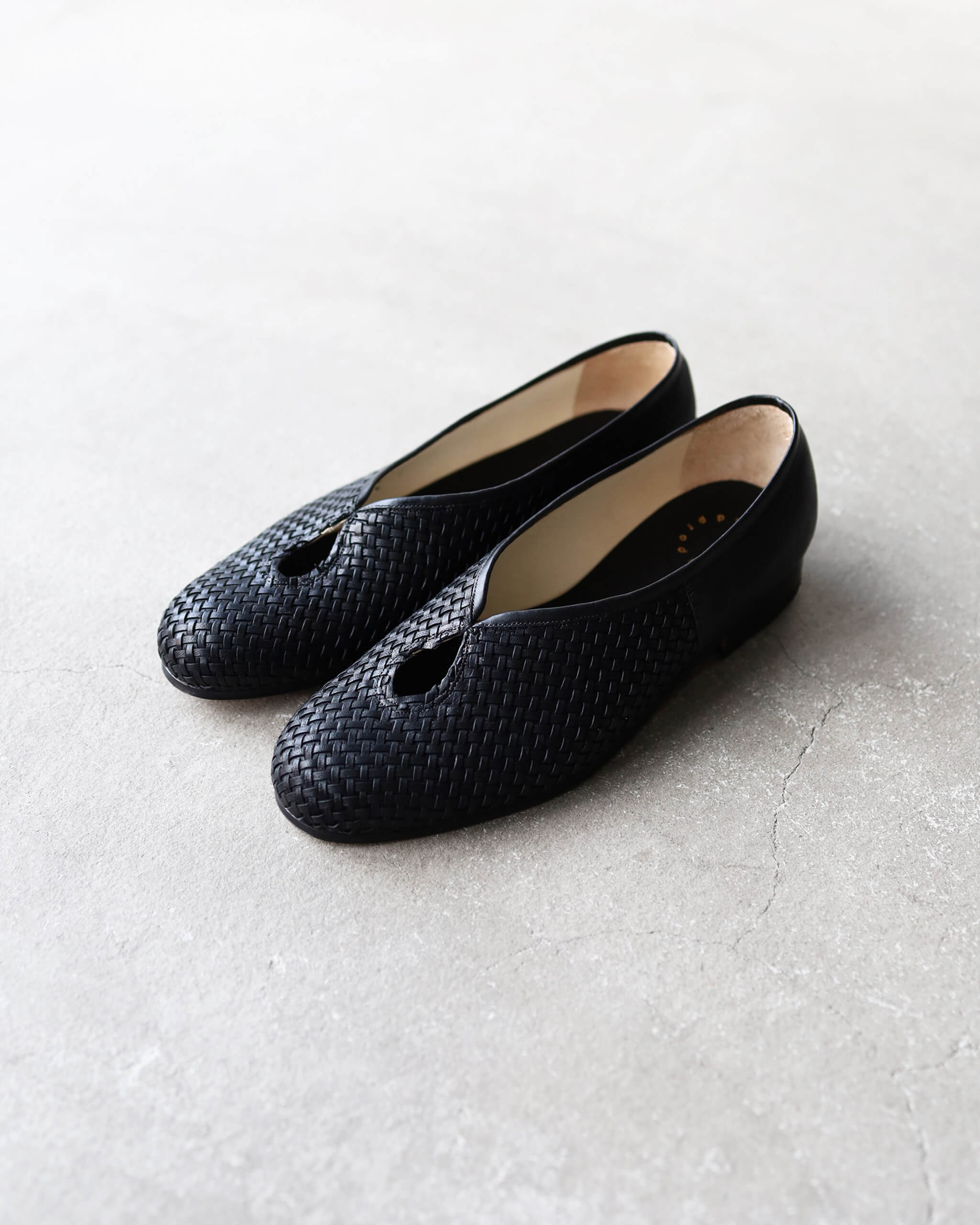 靴 Post Production Tear Pumps MESH EZOJIKA Post Production Tear Pumps - Mesh Ezojika 