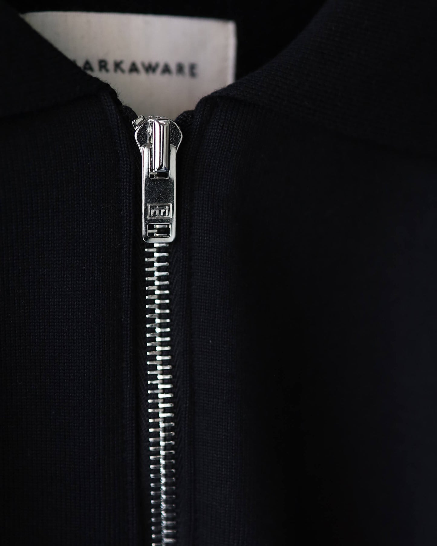 HALF ZIP POLO ORGANIC COTTON HEAVY FLEECE "BLACK"