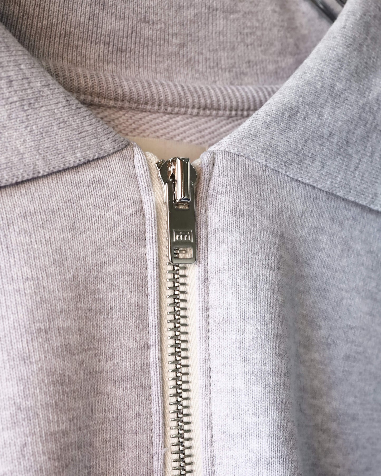 HALF ZIP POLO ORGANIC COTTON HEAVY FLEECE "ASH GRAY"