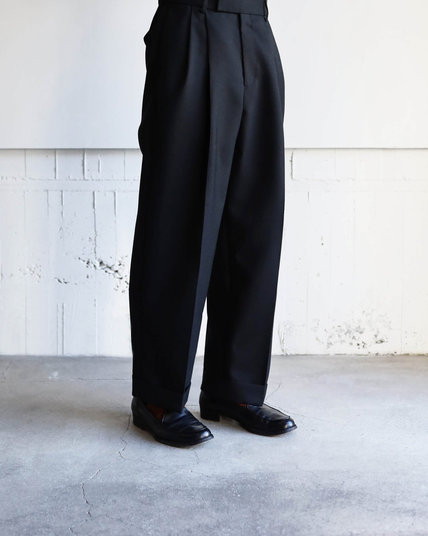 DOUBLE PLEATED CLASSIC WIDE TROUSERS HEAVY ORGANIC WOOL TROPICAL "BLACK"