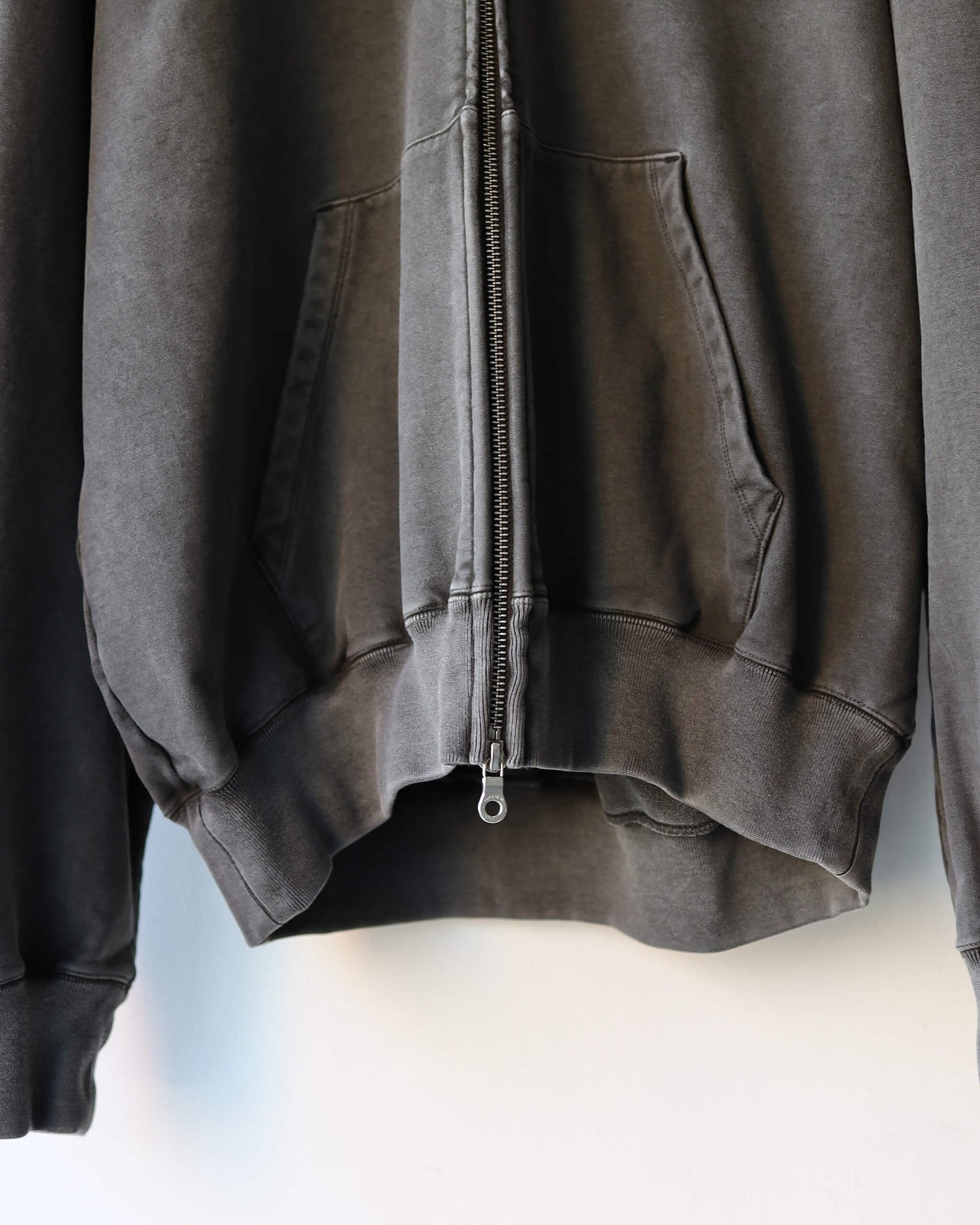 36G Fine Sweat Zip Hoodie "CHARCOAL PIGMENT"