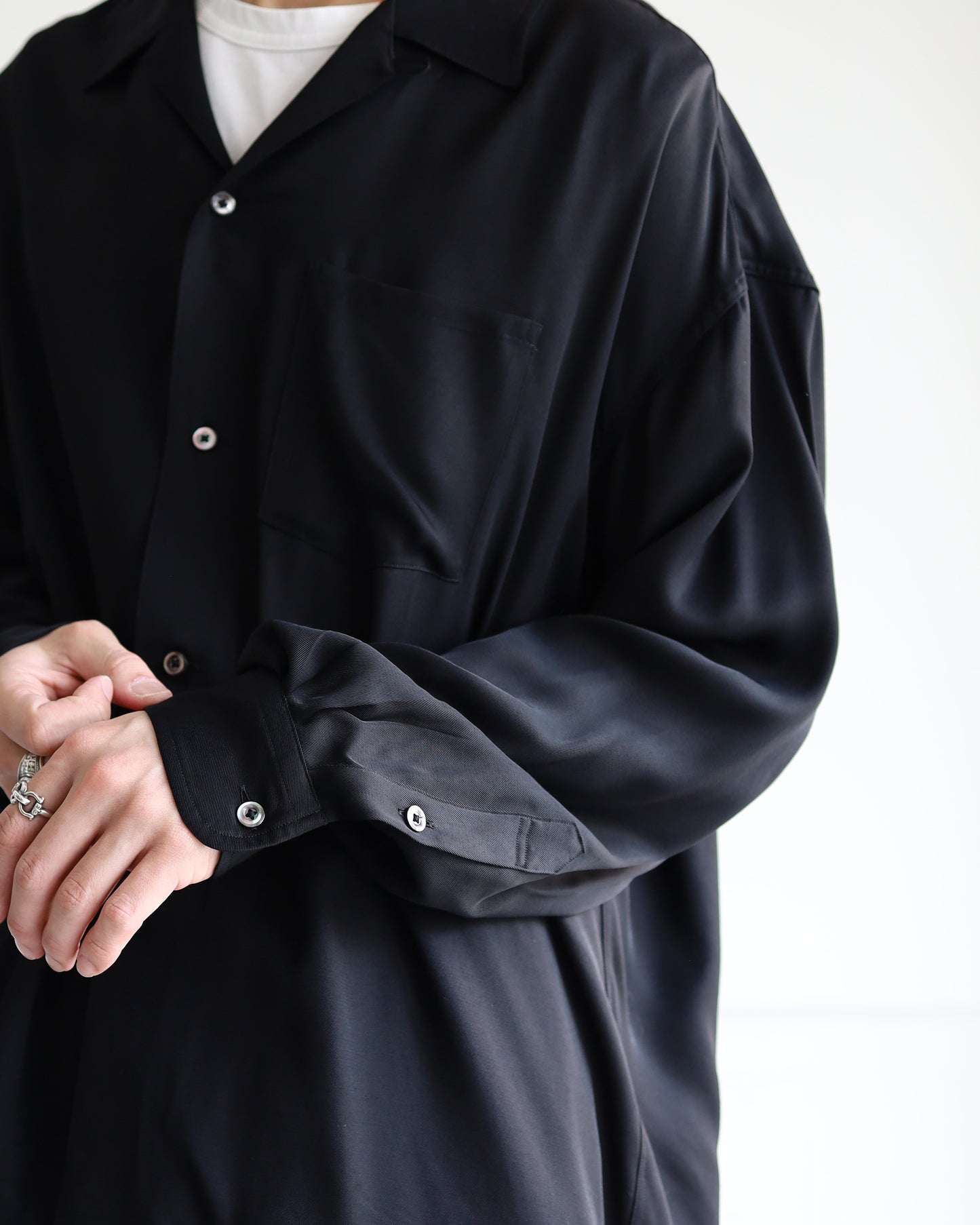 OPEN COLLAR SHIRT "BLACK"