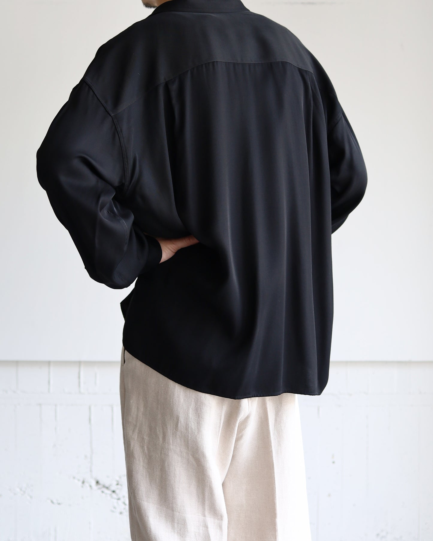 OPEN COLLAR SHIRT "BLACK"