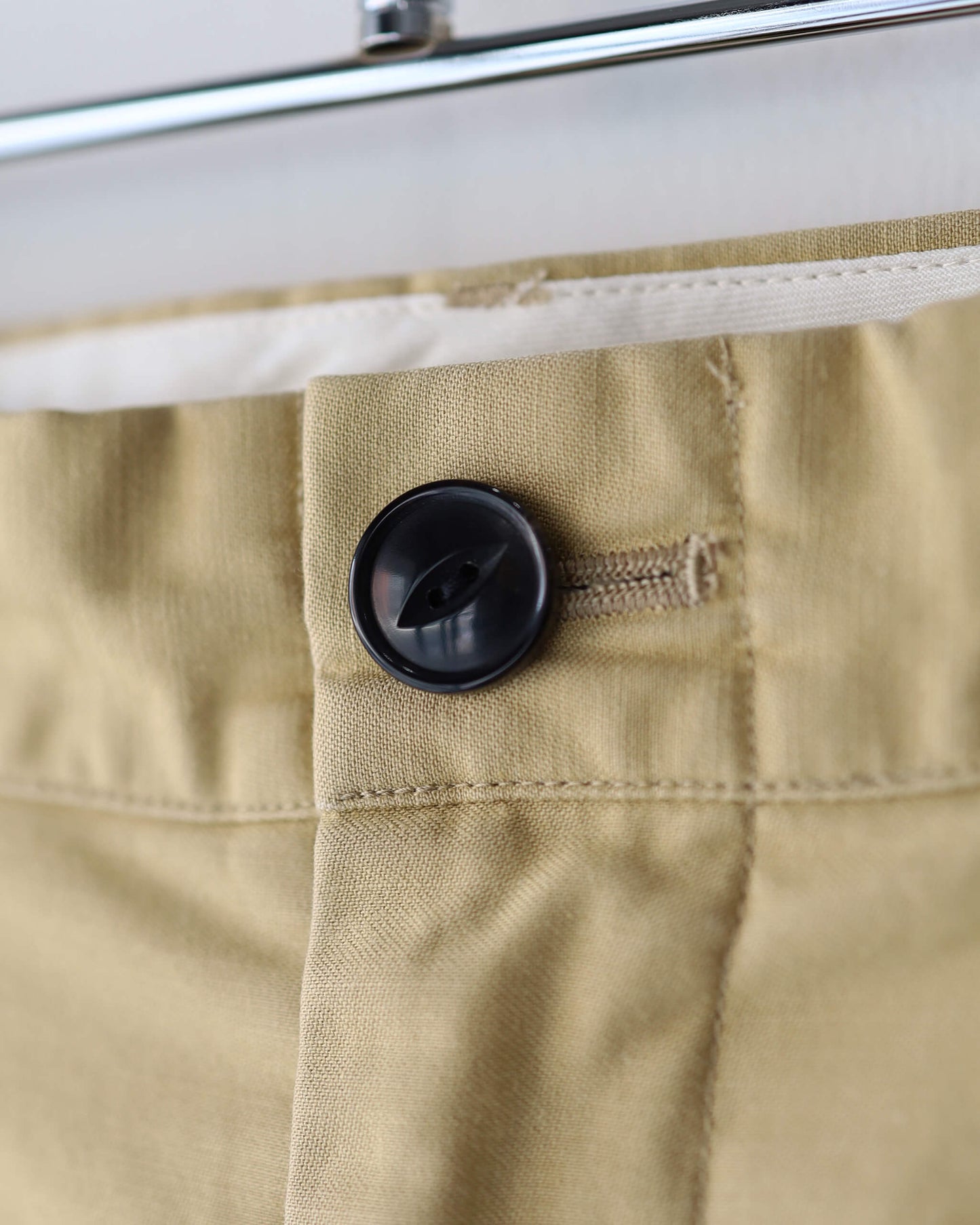 Muraito back satin - Jake "Brownish yellow"