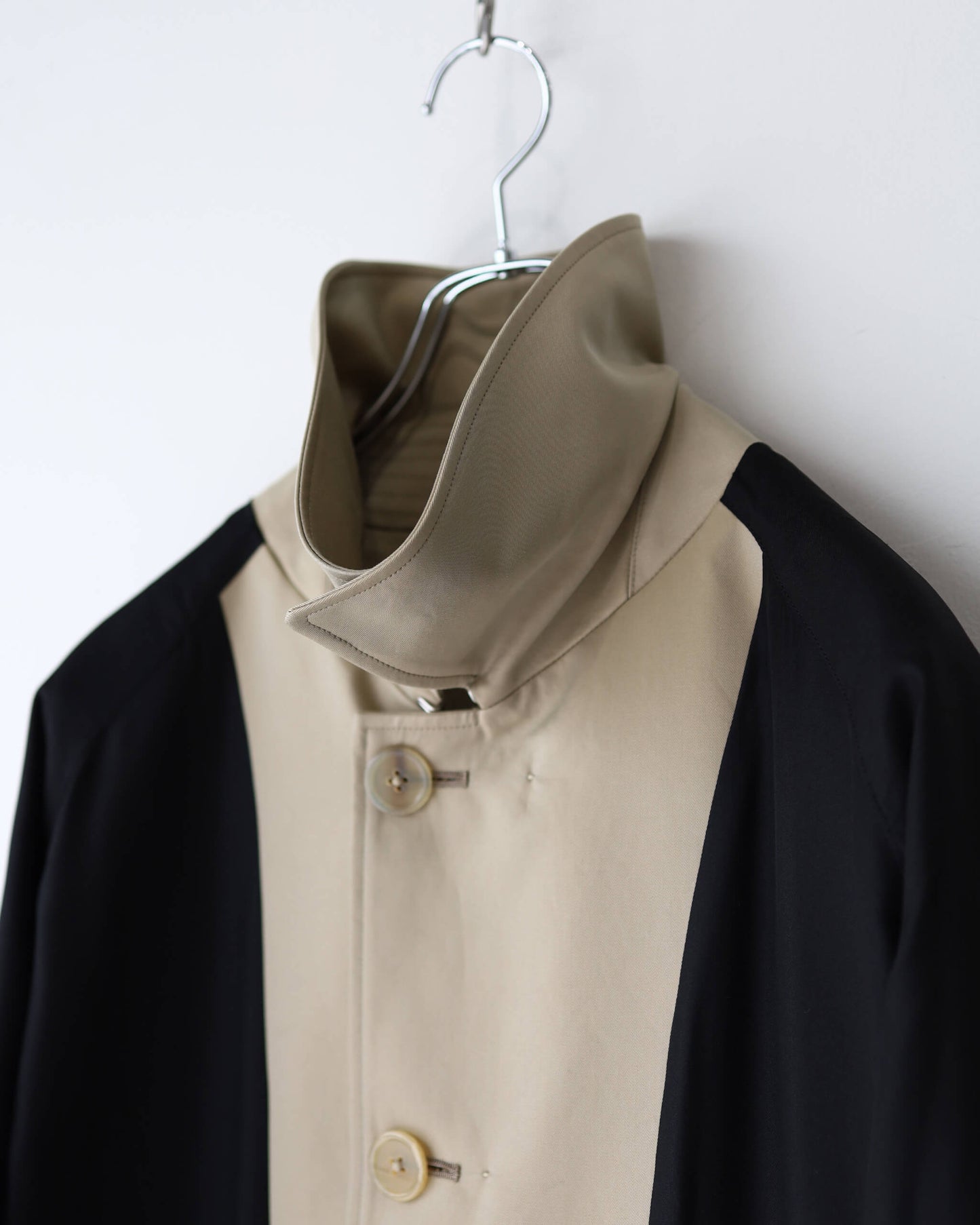 REVERSIBLE SINGLE TRENCH COAT ORGANIC GIZA GABARDINE "KHAKI"