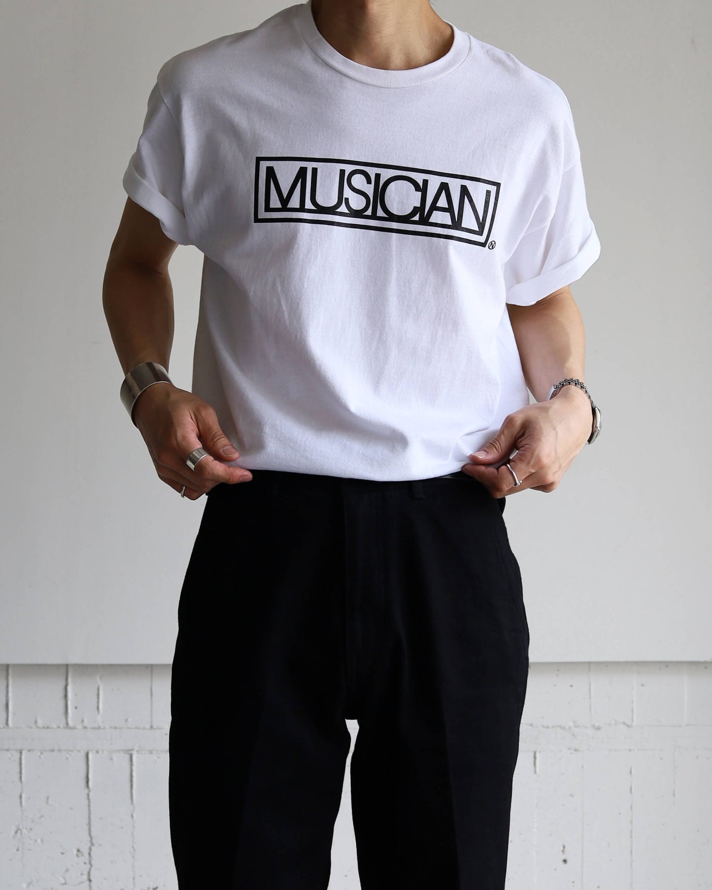 MUSICIAN SHORT SLEEVE T-SHIRT "WHITE"