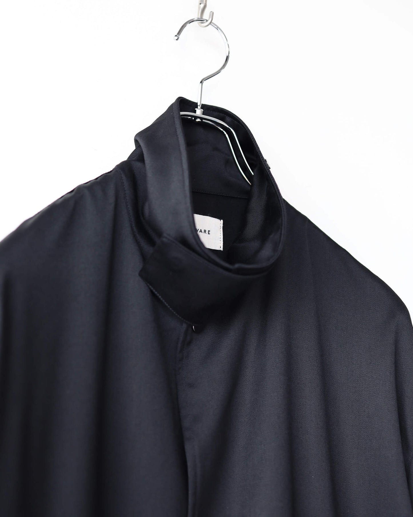 COACH JACKET CASHMERE SATIN "BLACK"