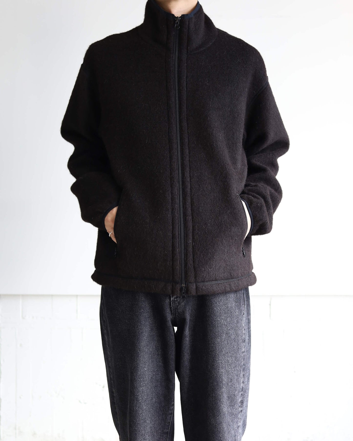 TRACK JACKET NATURAL COLOR ALPACA FLEECE "NATURAL BLACK"