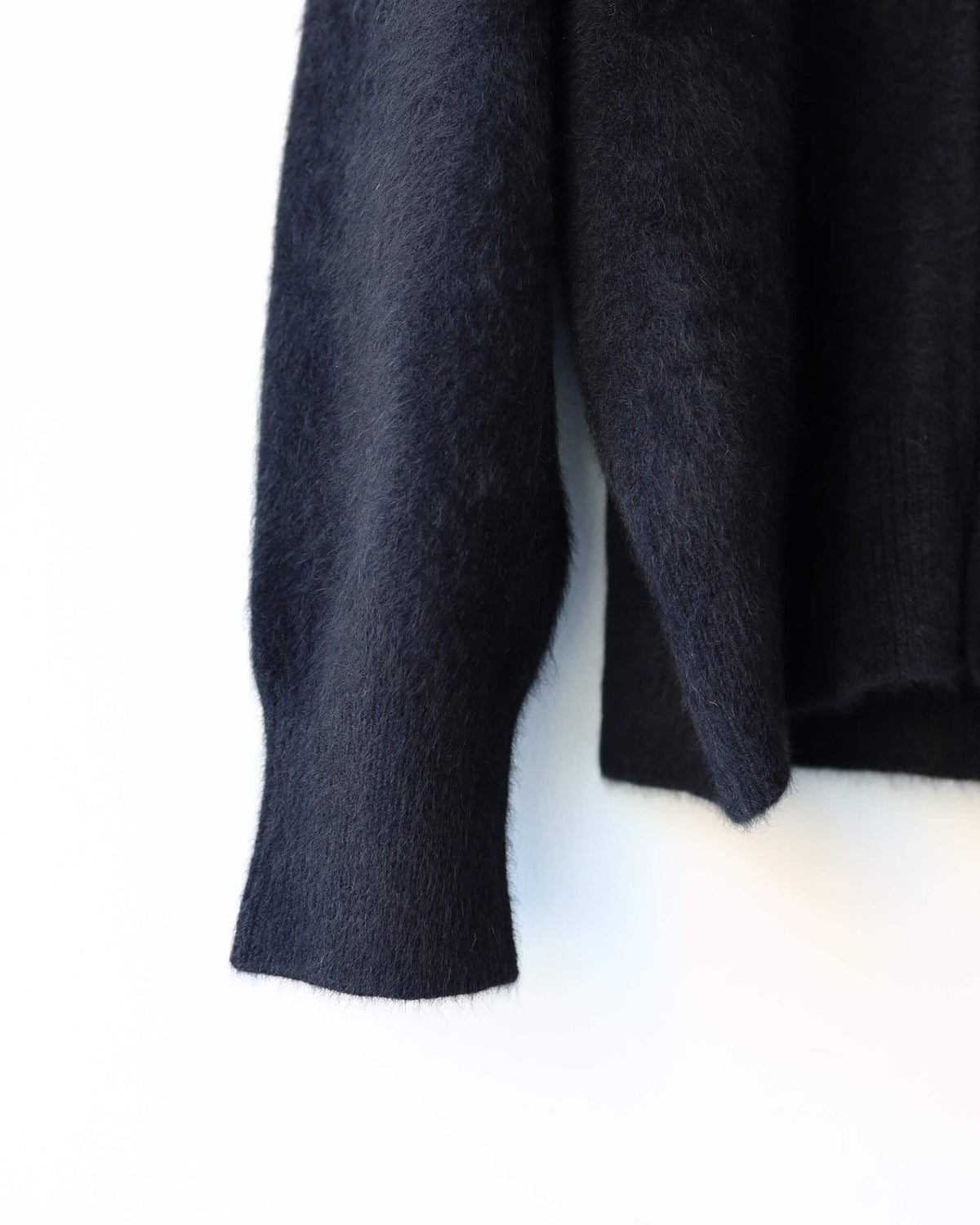 FOX CASHMERE CARDIGAN "BLACK"