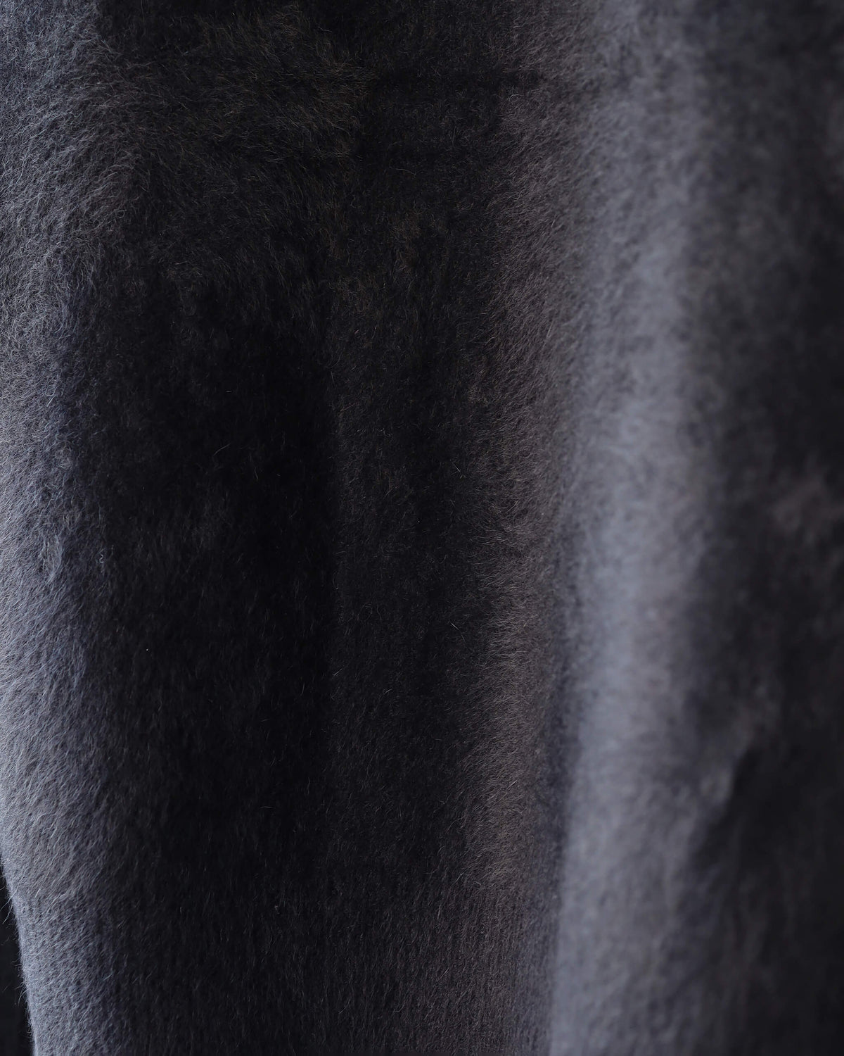 FOX CASHMERE CARDIGAN "BLACK"