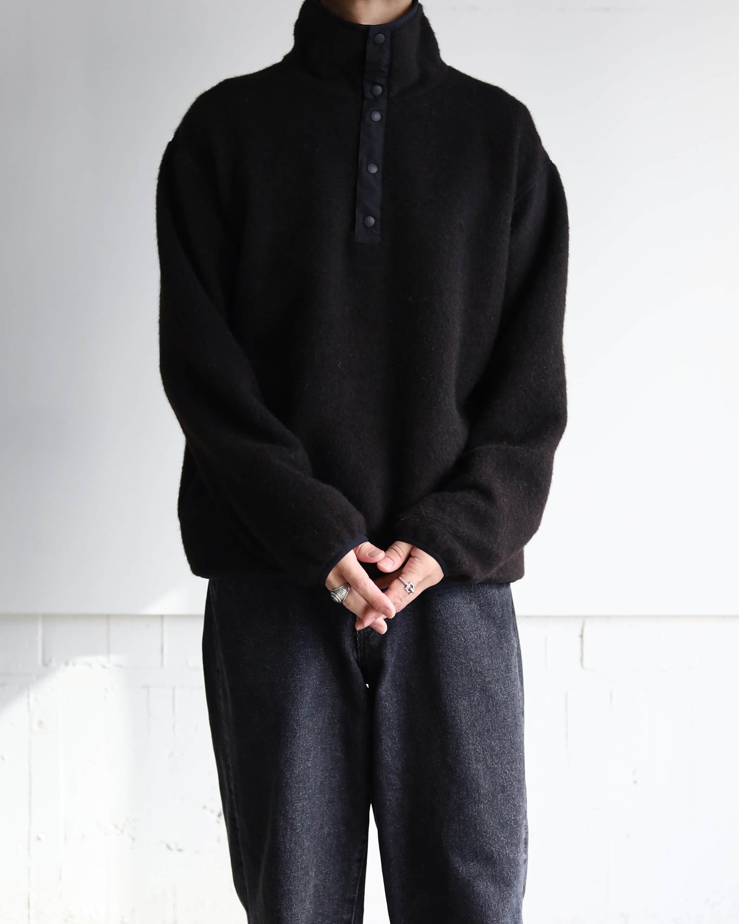 TRACK JUMPER NATURAL COLOR ALPACA FLEECE "NATURAL BLACK"