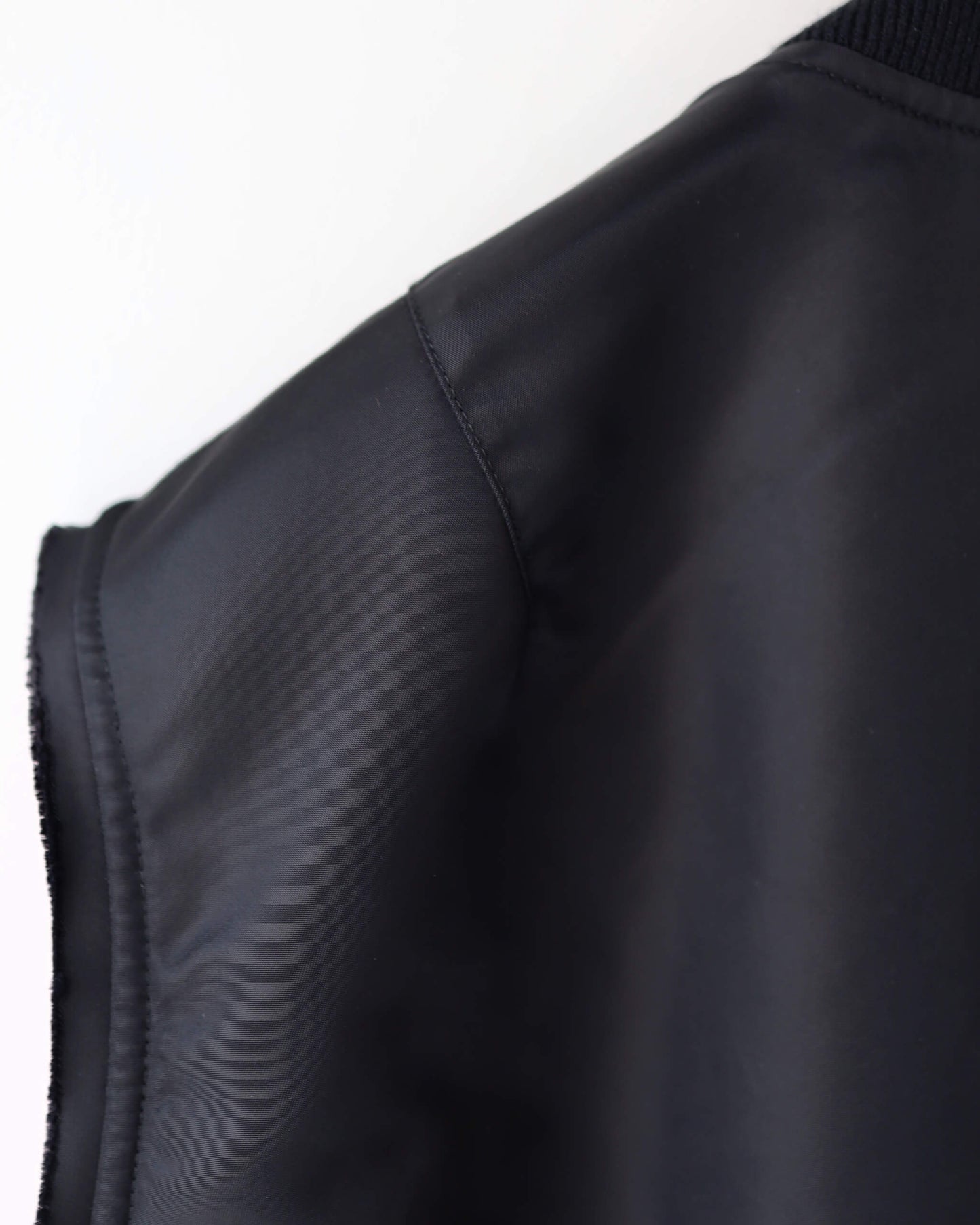 CUT OFF FLIGHT VEST "BLACK"