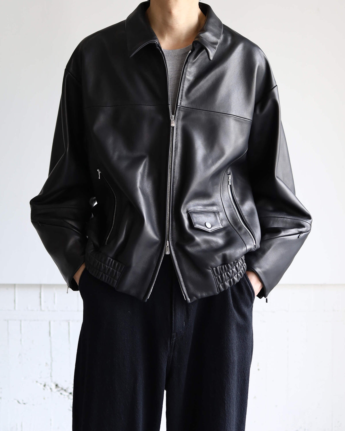 LEATHER JACKET "BLACK"