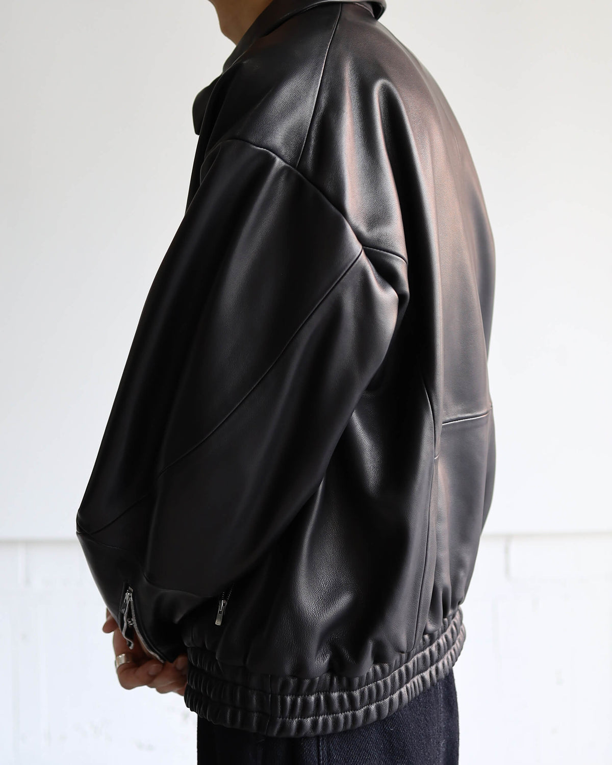 LEATHER JACKET "BLACK"