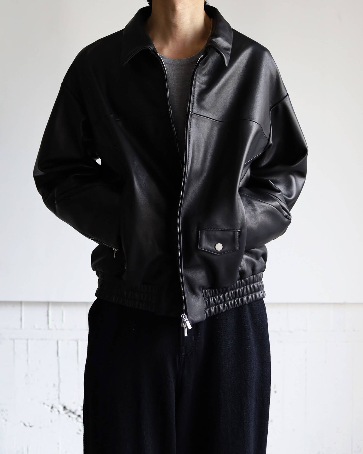 LEATHER JACKET "BLACK"