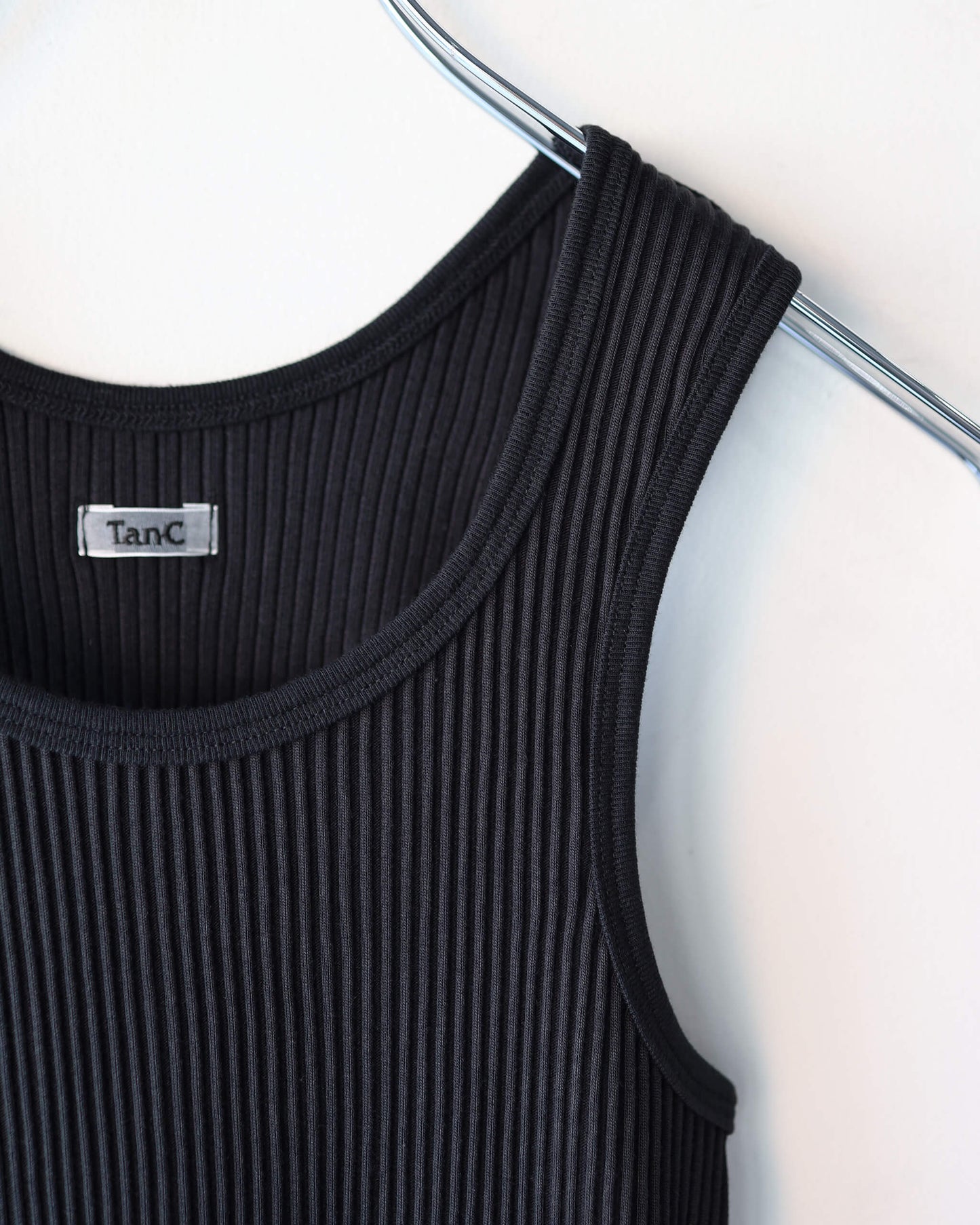 SKIN TOP (WOMENS) "BLACK"