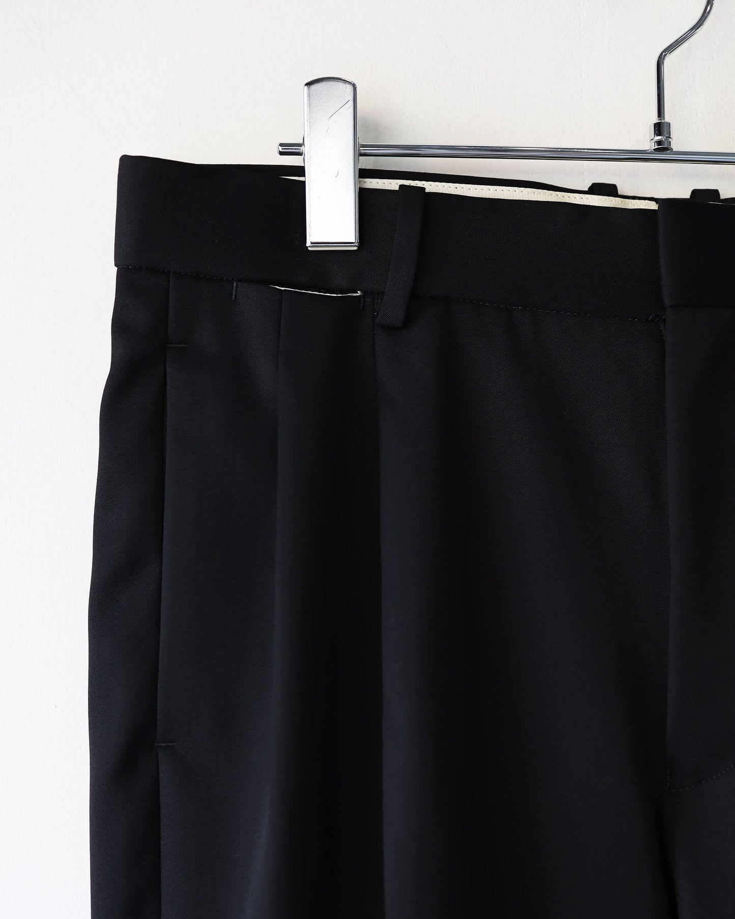 DOUBLE PLEATED STRAIGHT TROUSERS ORGANIC WOOL 2/80 GABARDINE "BLACK"