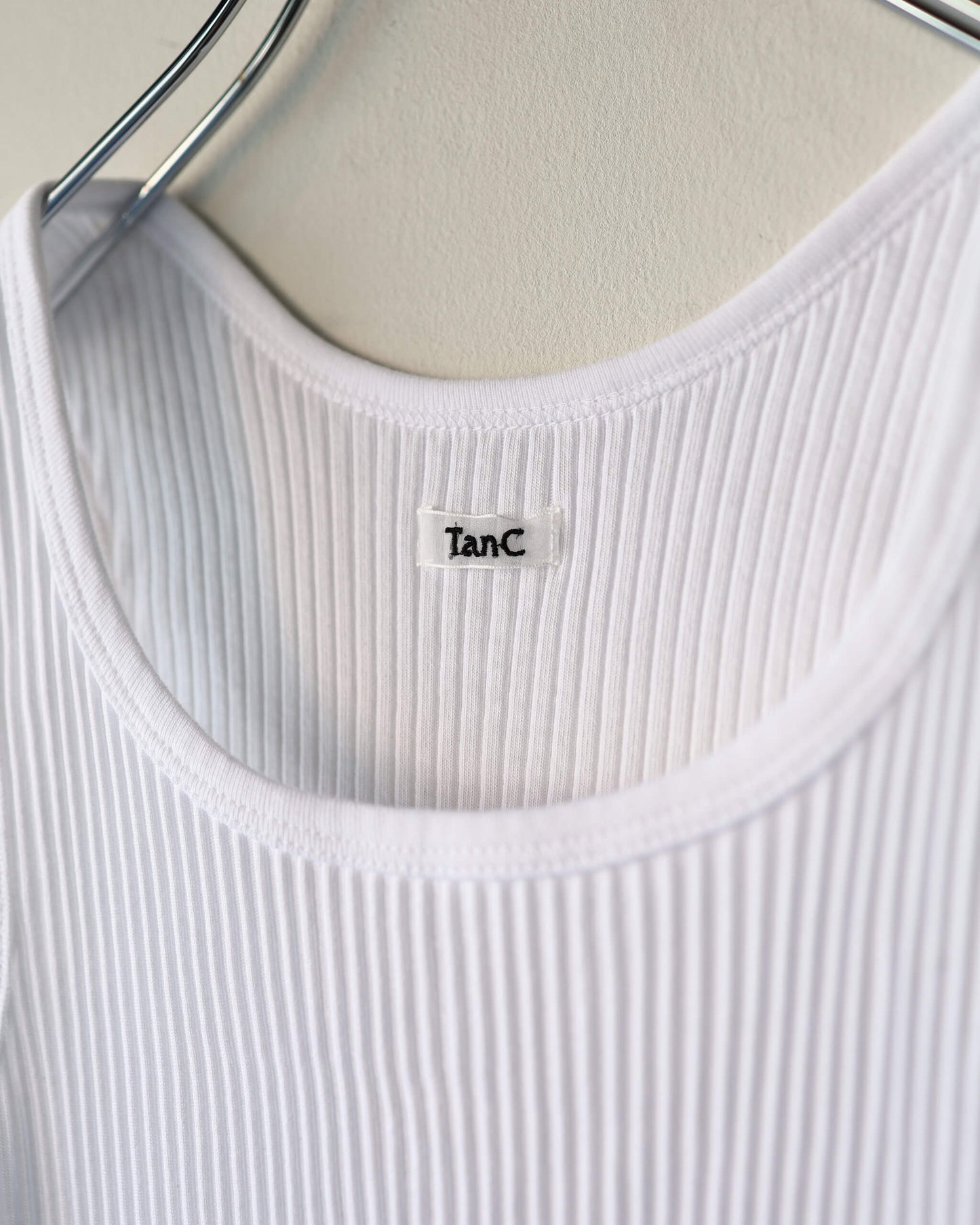 SKIN TOP (WOMENS) "WHITE"