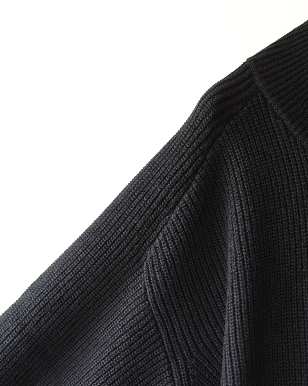 KNIT BLOUSON "BLACK"